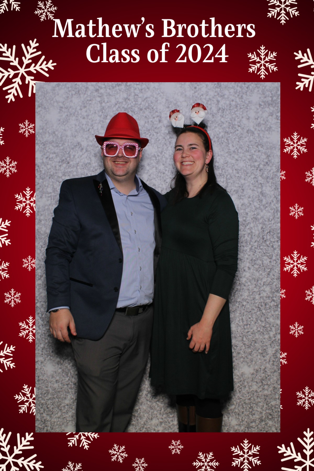Mathew's Brothers Holiday Party | View more photos from the event at gallery.mainemagicmirror.com/u/MaineMagicMirror/Mathews-Brothers-Holiday-Party