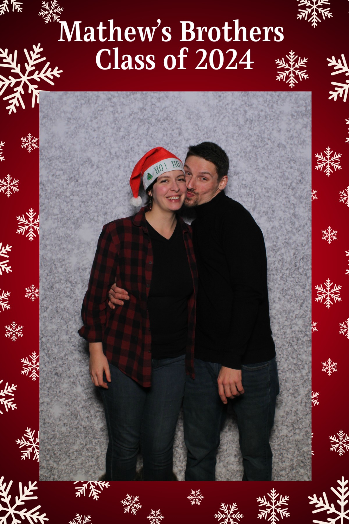Mathew's Brothers Holiday Party | View more photos from the event at gallery.mainemagicmirror.com/u/MaineMagicMirror/Mathews-Brothers-Holiday-Party