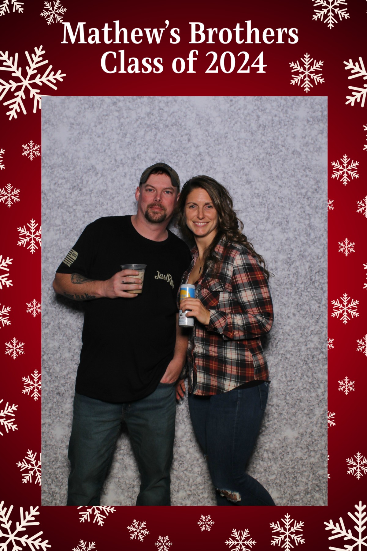 Mathew's Brothers Holiday Party | View more photos from the event at gallery.mainemagicmirror.com/u/MaineMagicMirror/Mathews-Brothers-Holiday-Party