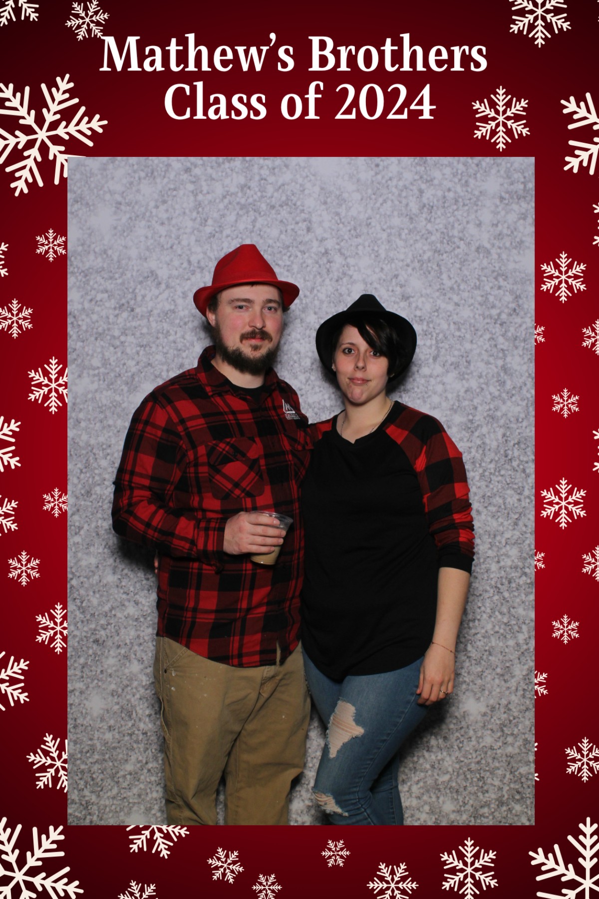 Mathew's Brothers Holiday Party | View more photos from the event at gallery.mainemagicmirror.com/u/MaineMagicMirror/Mathews-Brothers-Holiday-Party