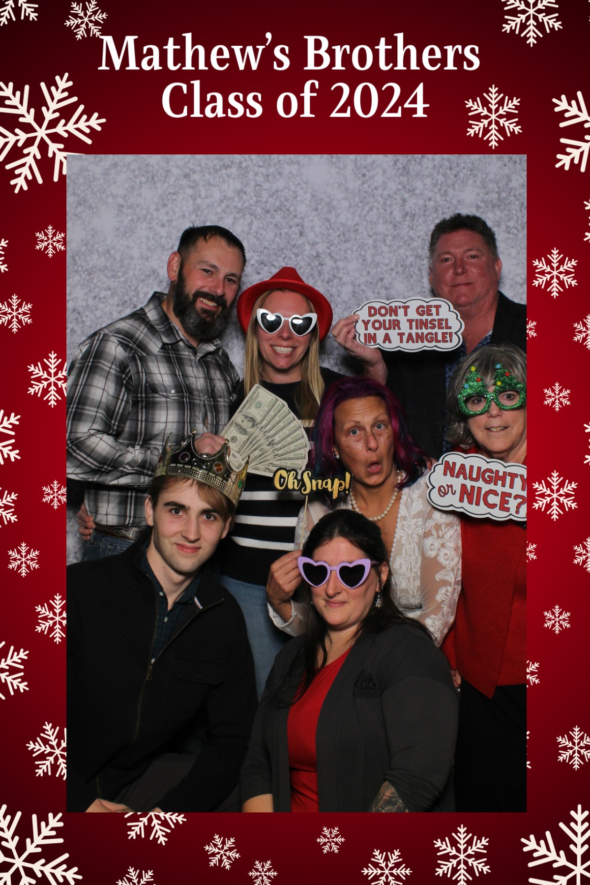 Mathew's Brothers Holiday Party | View more photos from the event at gallery.mainemagicmirror.com/u/MaineMagicMirror/Mathews-Brothers-Holiday-Party