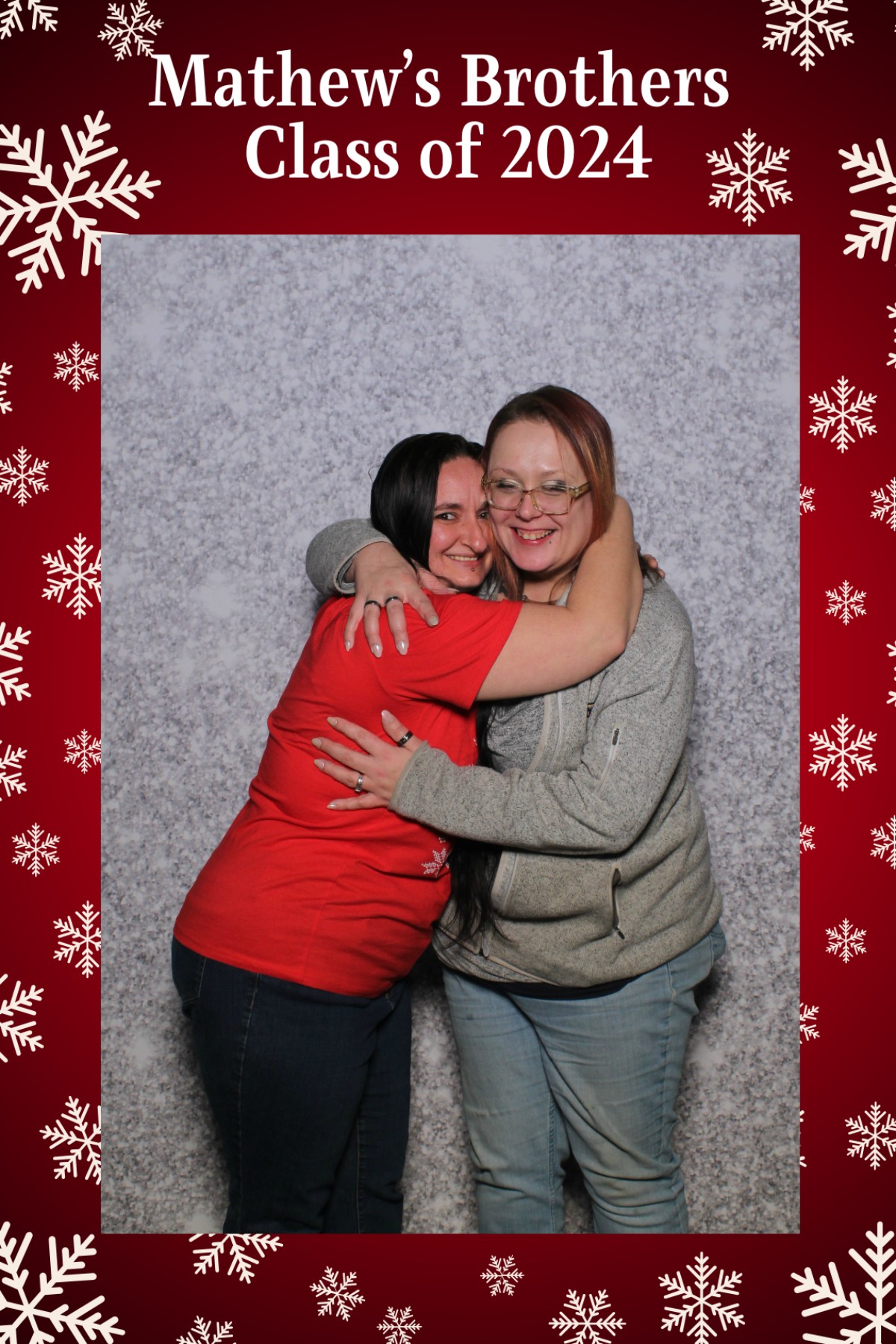 Mathew's Brothers Holiday Party | View more photos from the event at gallery.mainemagicmirror.com/u/MaineMagicMirror/Mathews-Brothers-Holiday-Party