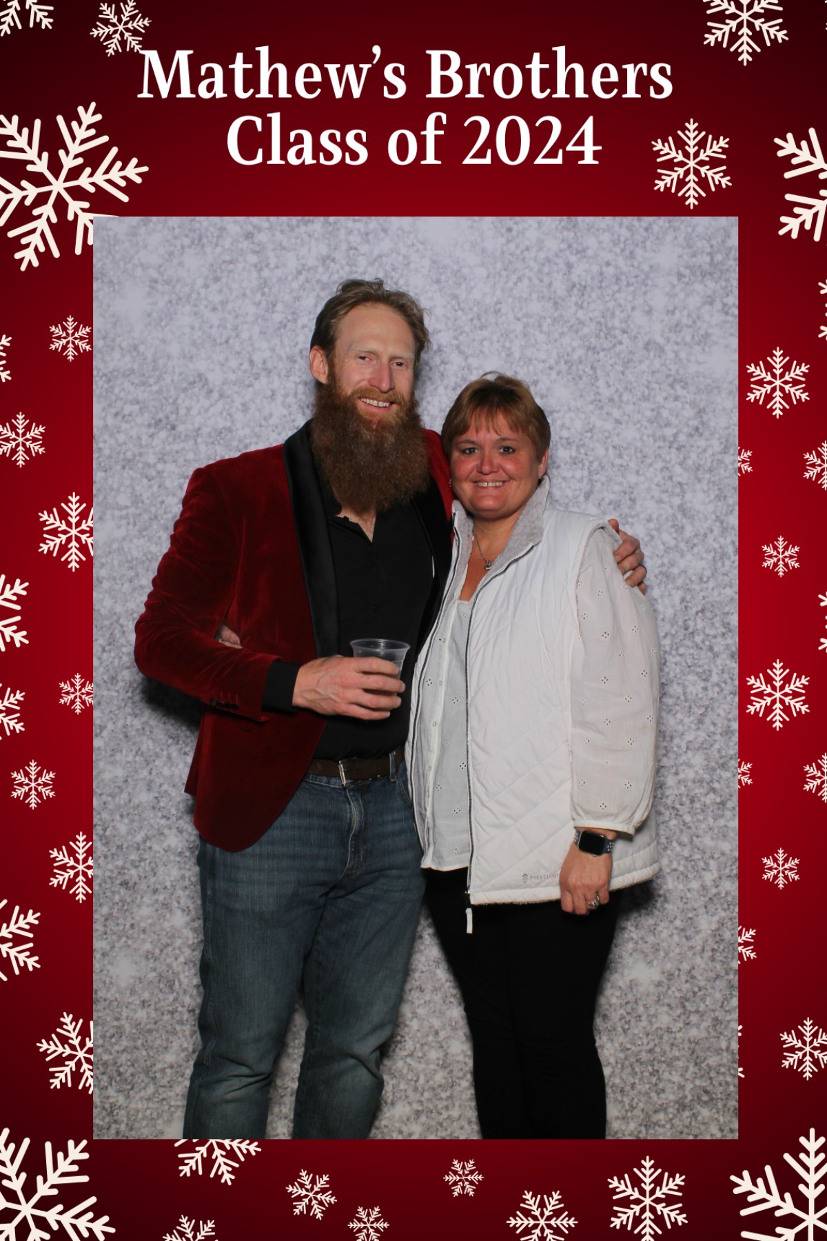 Mathew's Brothers Holiday Party | View more photos from the event at gallery.mainemagicmirror.com/u/MaineMagicMirror/Mathews-Brothers-Holiday-Party