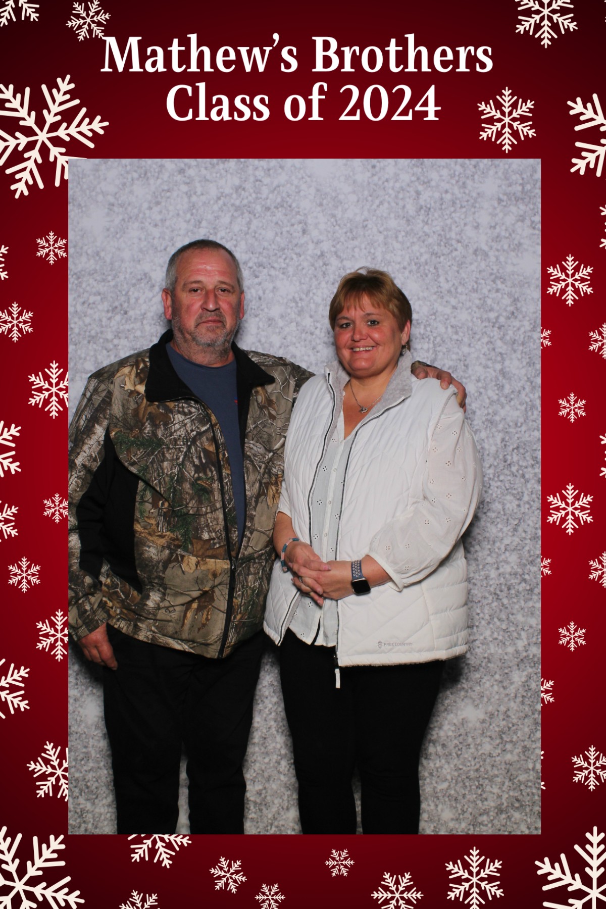 Mathew's Brothers Holiday Party | View more photos from the event at gallery.mainemagicmirror.com/u/MaineMagicMirror/Mathews-Brothers-Holiday-Party