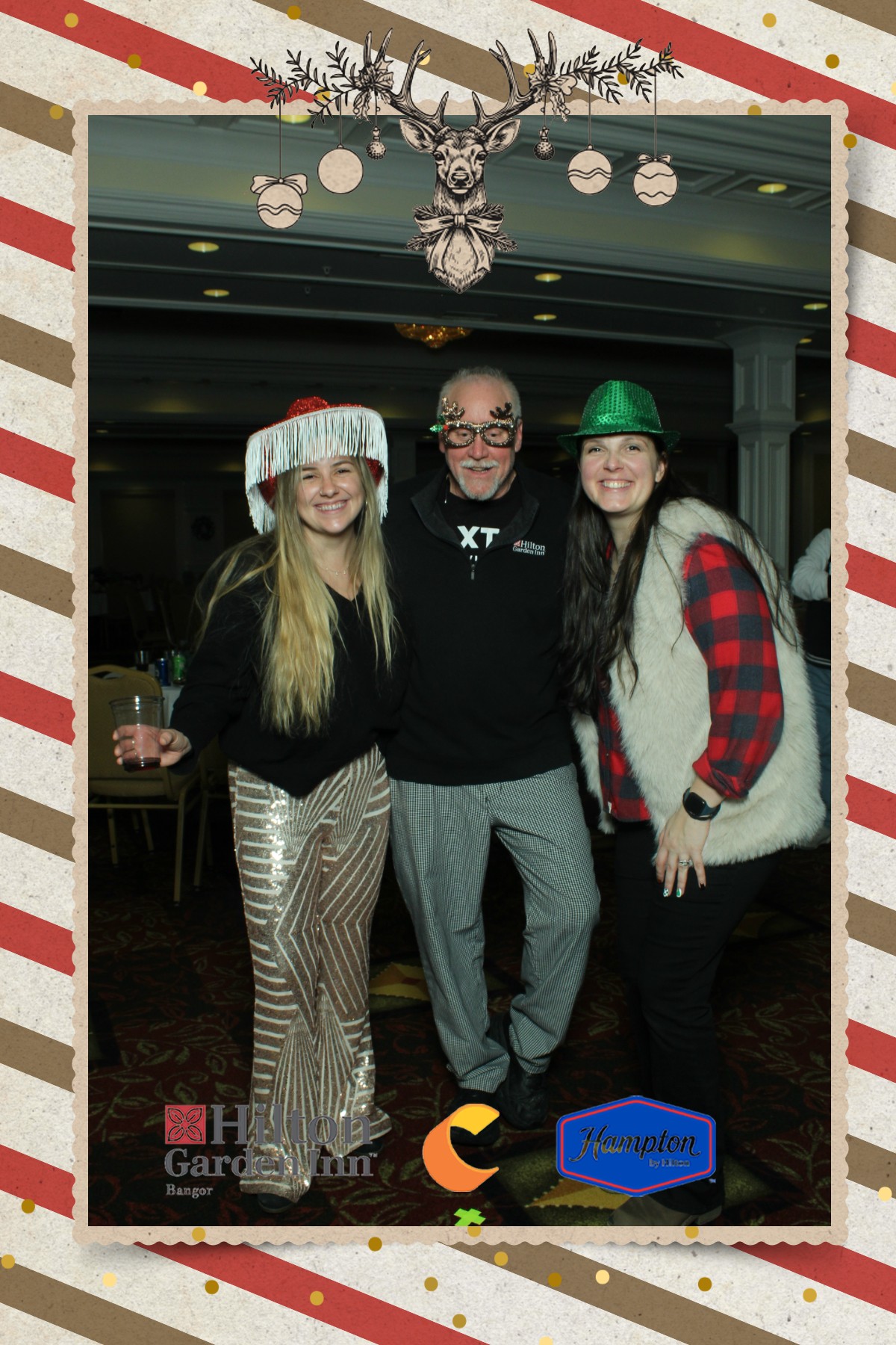 Hilton Garden Inn, Hampton Inn, Comfort Inn Holiday 2025 | View more photos from the event at gallery.mainemagicmirror.com/u/MaineMagicMirror/Hilton-Garden-Inn-Hampton-Inn-Comfort-Inn-Holiday-2025