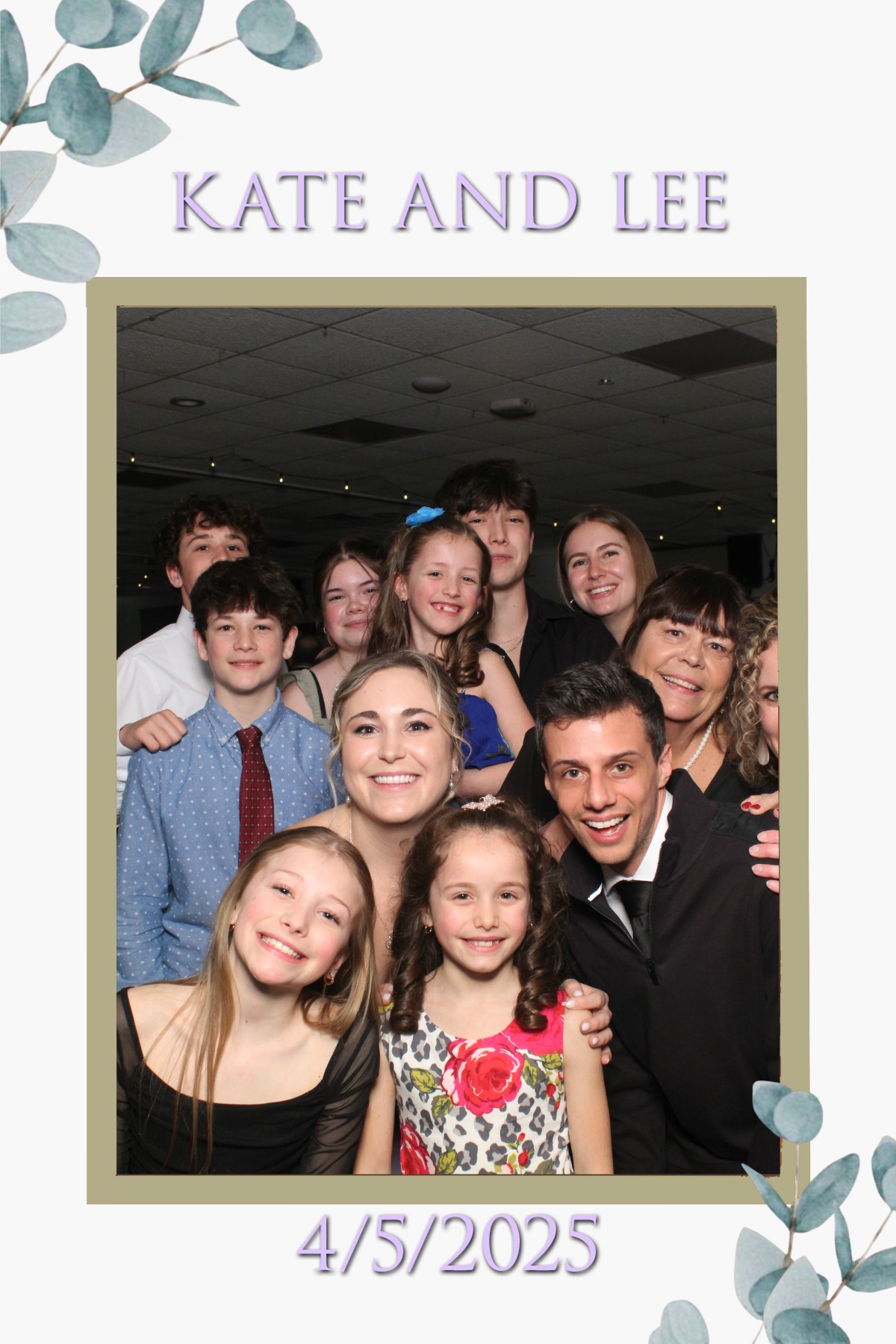 Kate and Lee | View more photos from the event at gallery.mainemagicmirror.com/u/MaineMagicMirror/Kate-and-Lee