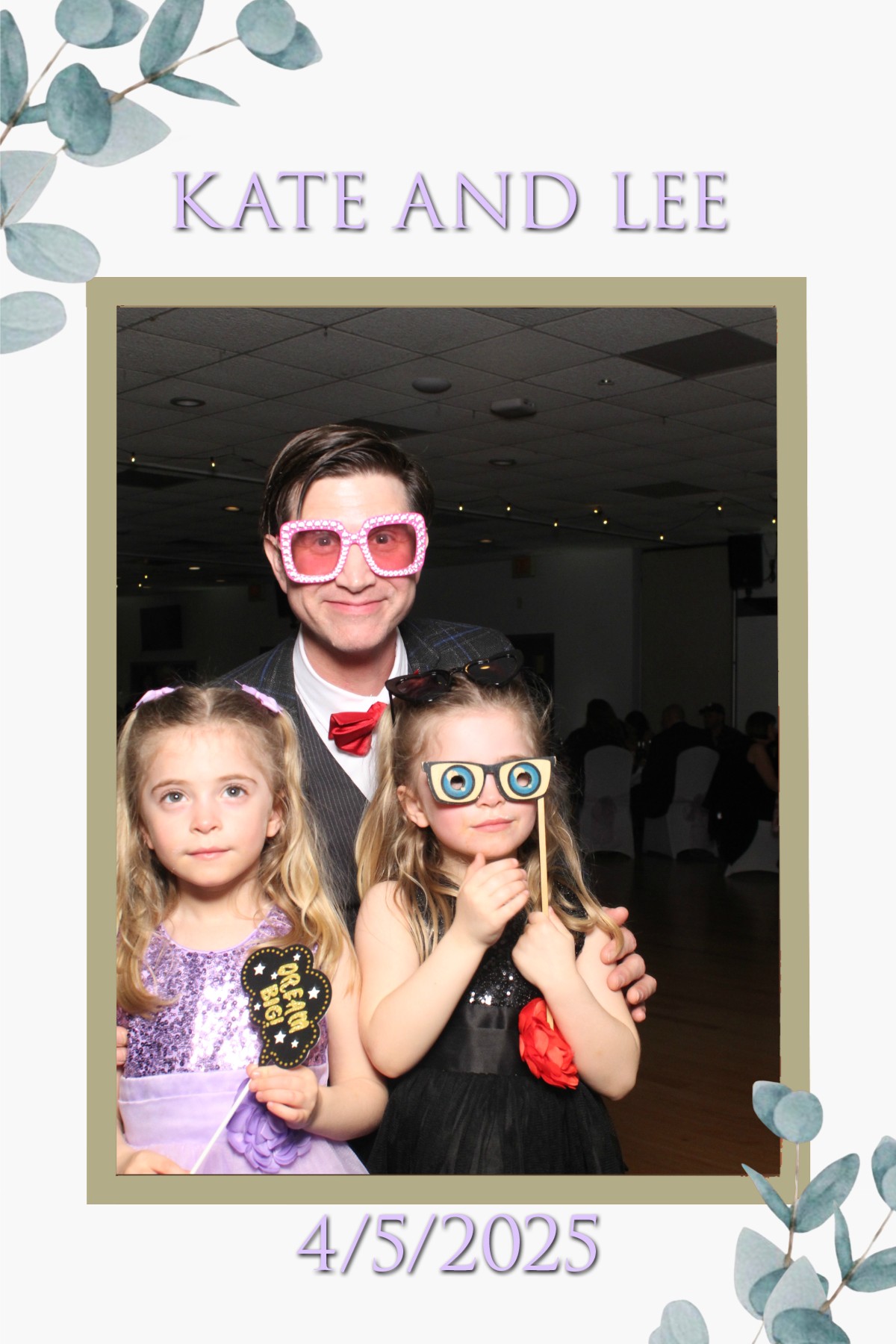 Kate and Lee | View more photos from the event at gallery.mainemagicmirror.com/u/MaineMagicMirror/Kate-and-Lee