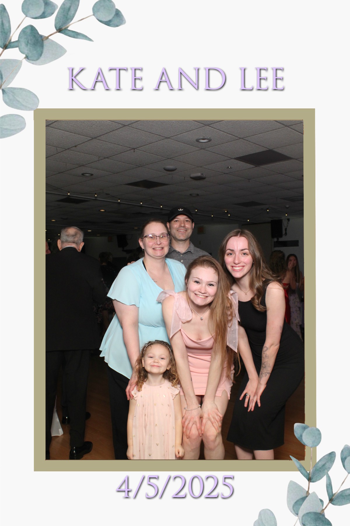 Kate and Lee | View more photos from the event at gallery.mainemagicmirror.com/u/MaineMagicMirror/Kate-and-Lee