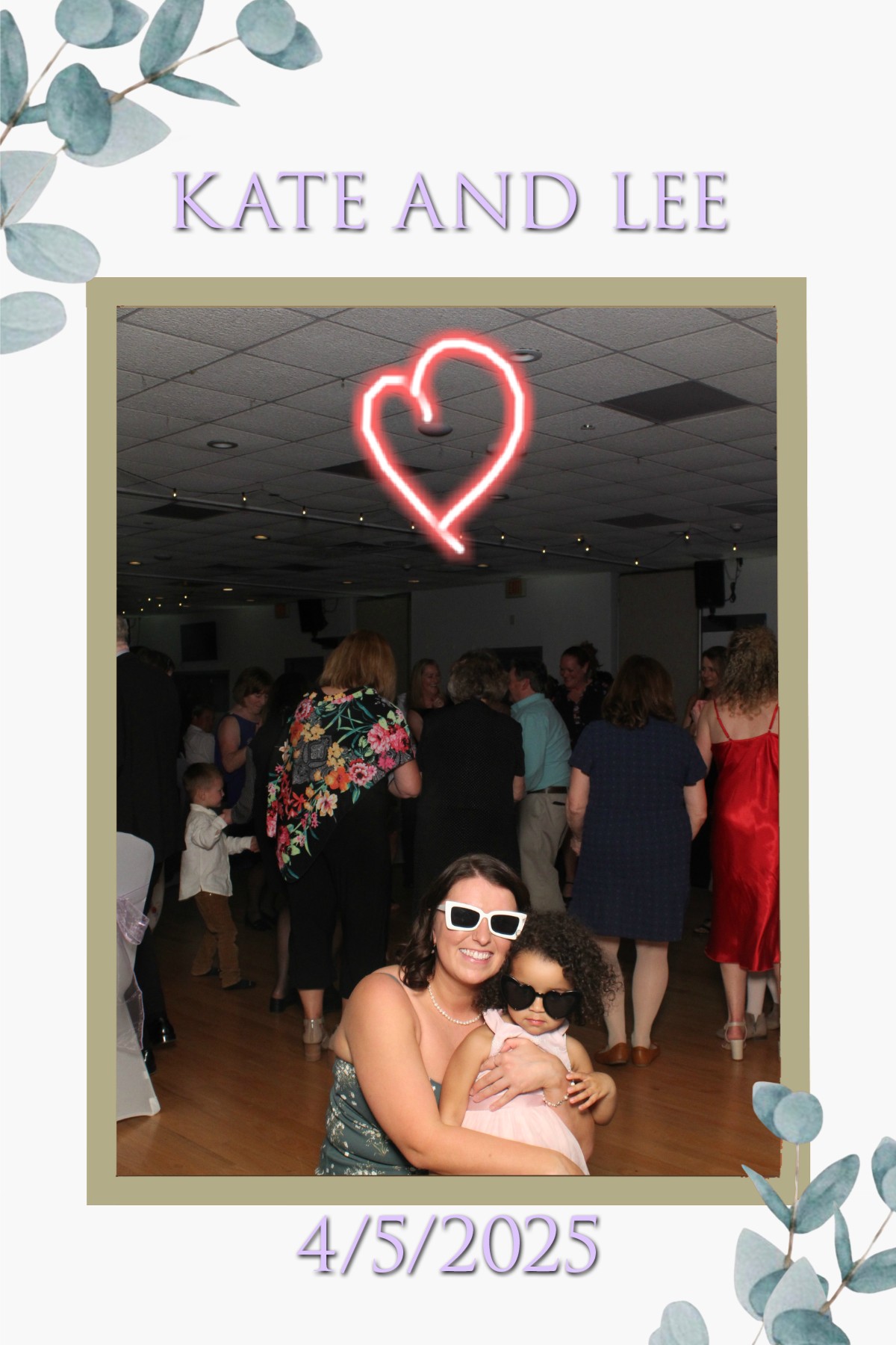 Kate and Lee | View more photos from the event at gallery.mainemagicmirror.com/u/MaineMagicMirror/Kate-and-Lee
