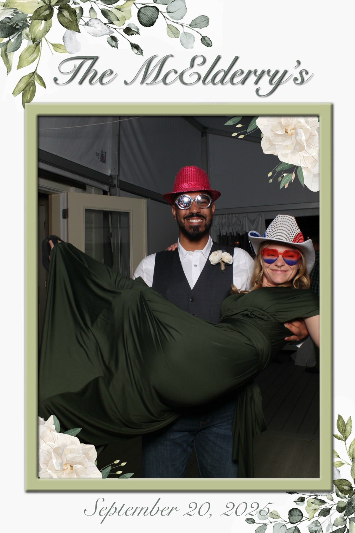 The McElderry's Wedding | View more photos from the event at gallery.mainemagicmirror.com/u/MaineMagicMirror/The-McElderrys-Wedding