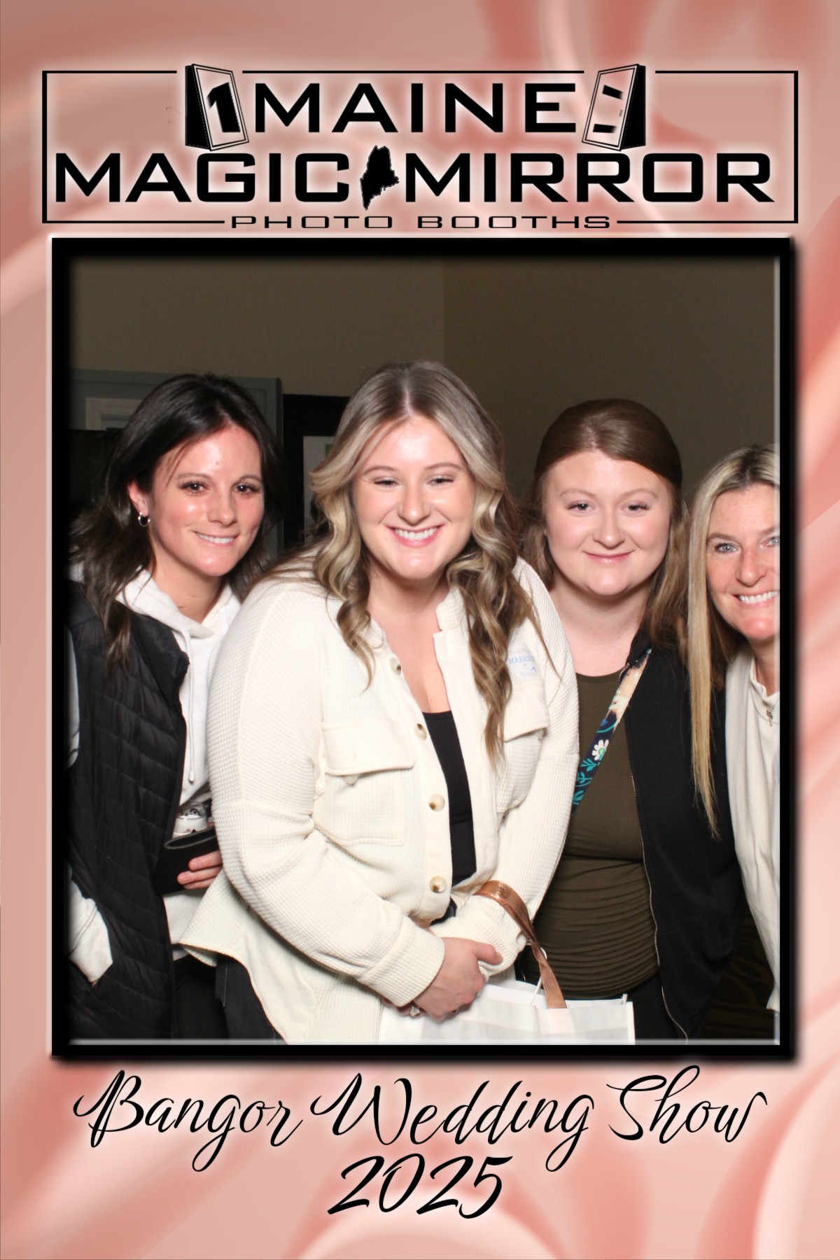 Townsquare Wedding Show | View more photos from the event at gallery.mainemagicmirror.com/u/MaineMagicMirror/Townsquare-Wedding-Show