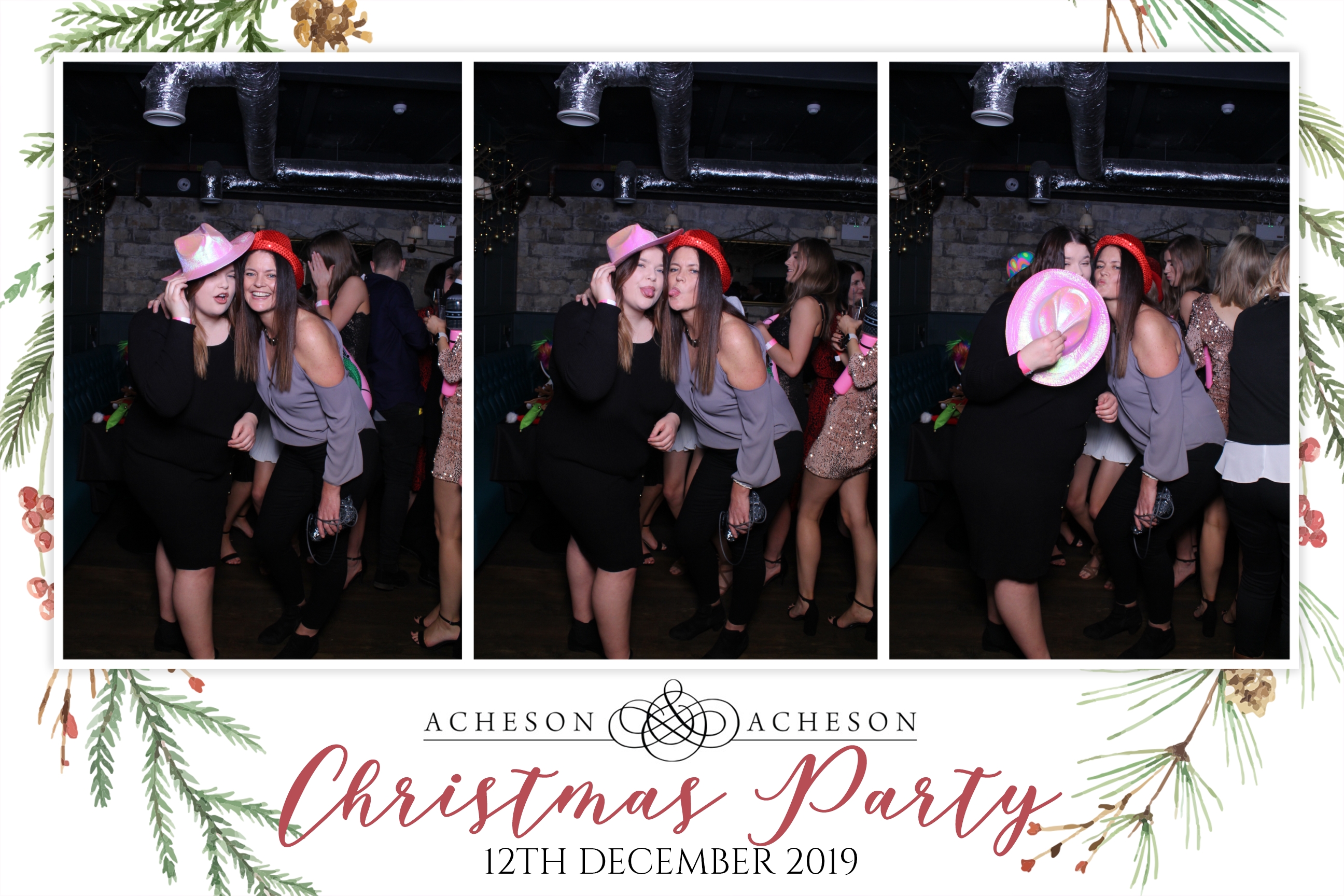 Acheson&Acheson Christmas Party | View more photos from the event at images.mobile-photo-booth.com/u/MobilePhotoBoothUK/AchesonAcheson-Christmas-Party