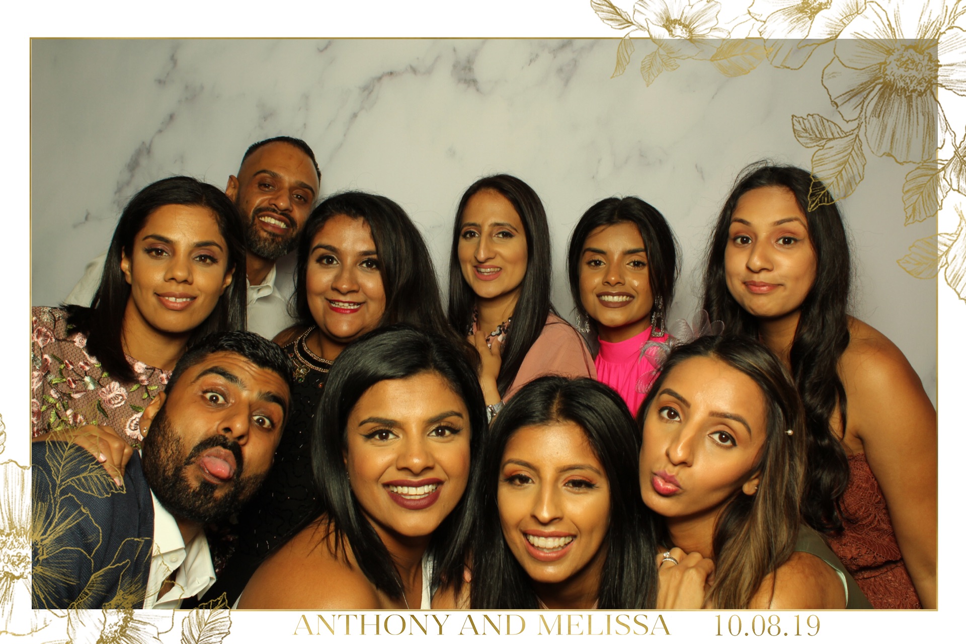 Melissa & Anthony’s Wedding | View more photos from the event at images.mobile-photo-booth.com/u/MobilePhotoBoothUK/Melissa-Anthony’s-Wedding