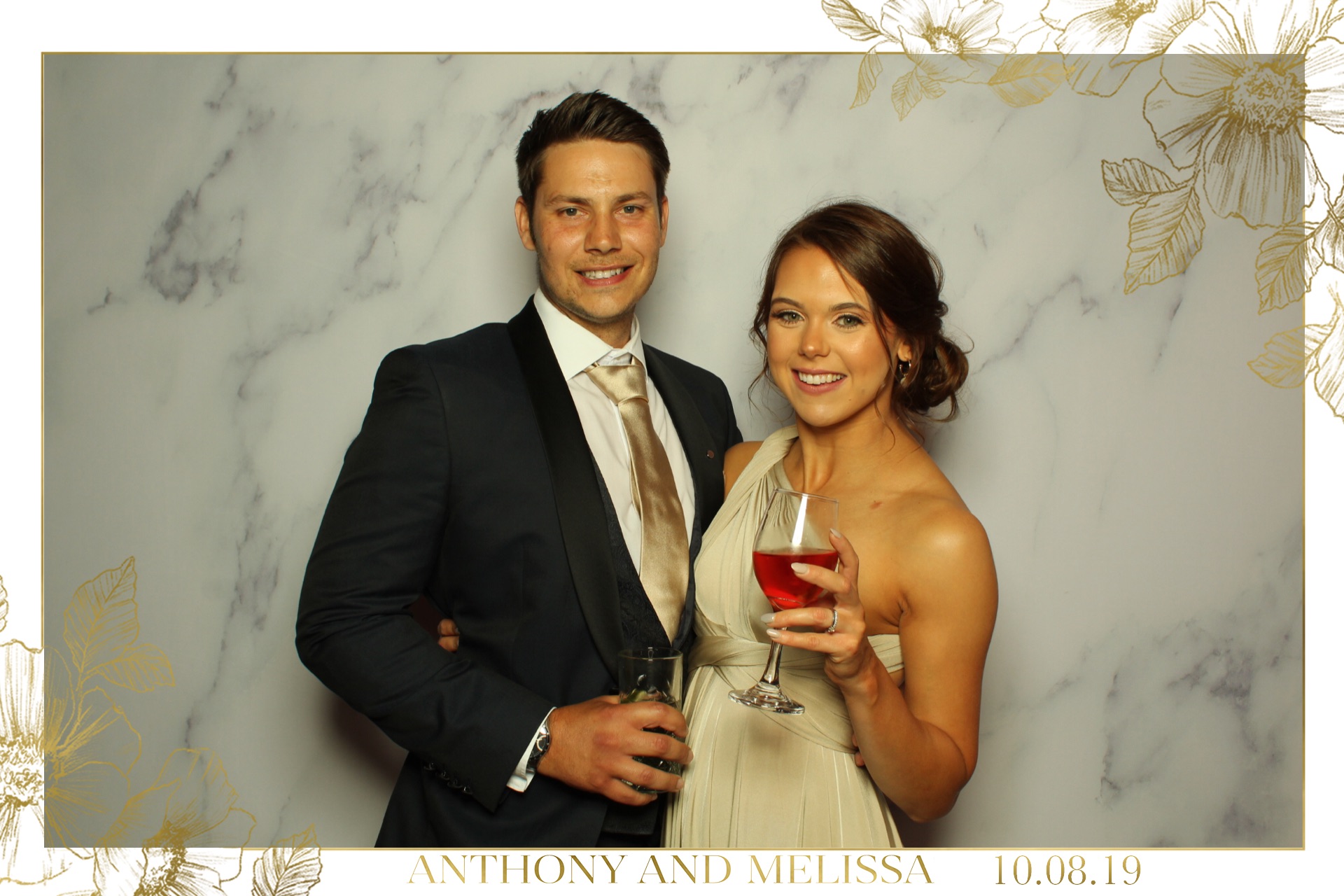 Melissa & Anthony’s Wedding | View more photos from the event at images.mobile-photo-booth.com/u/MobilePhotoBoothUK/Melissa-Anthony’s-Wedding