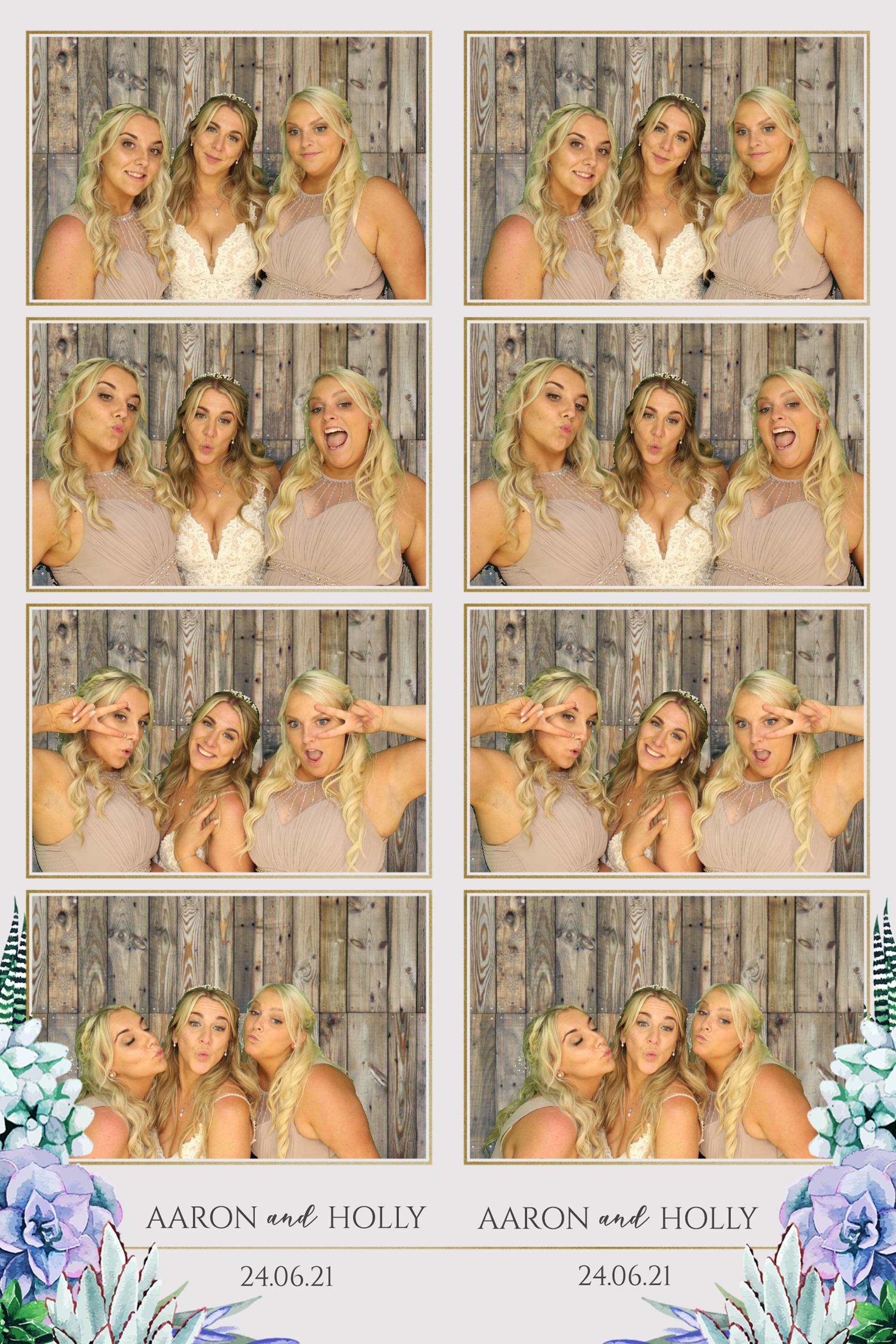 Aaron & Holly | View more photos from the event at images.mobile-photo-booth.com/u/MobilePhotoBoothUK/Aaron-Holly