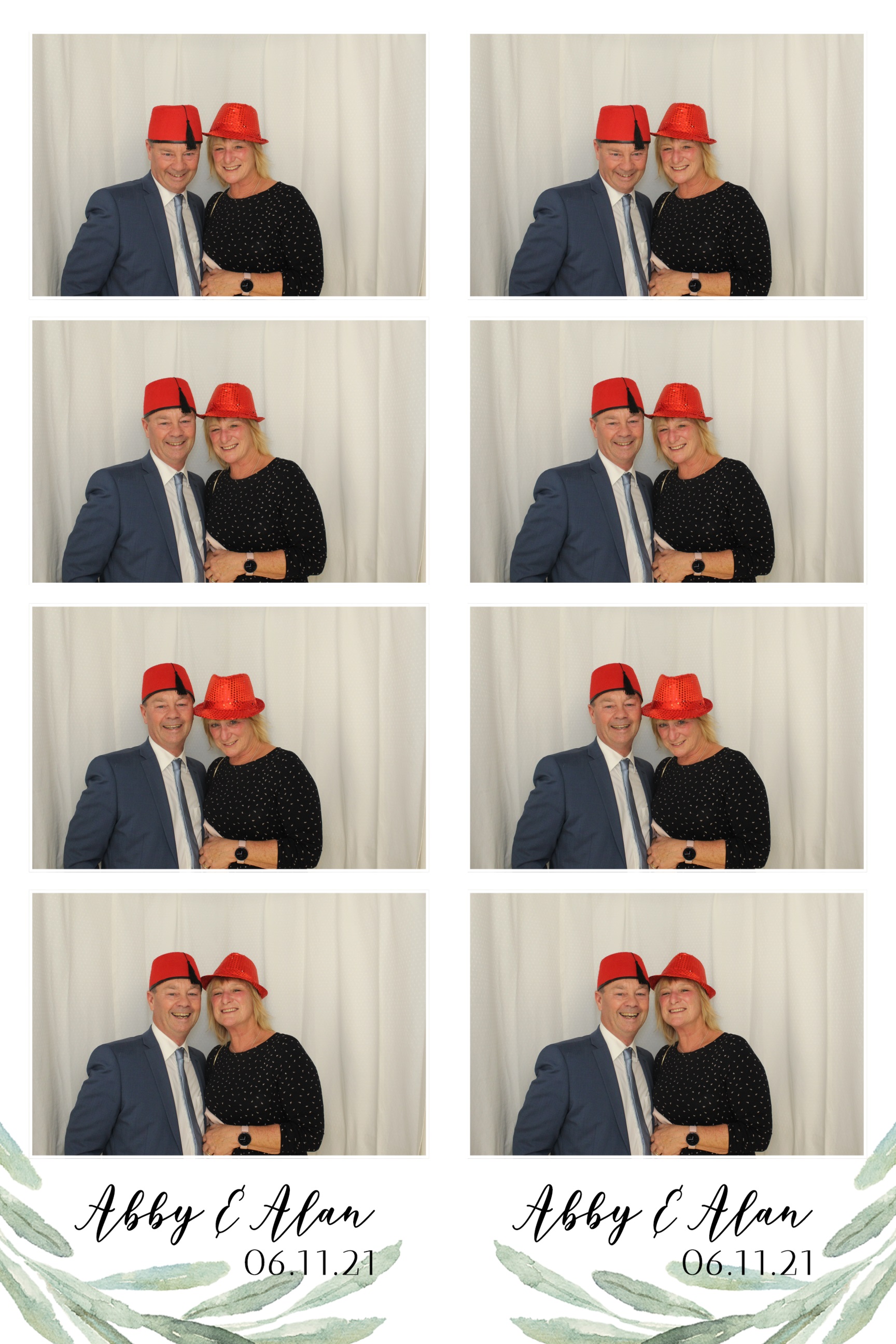 Abby & Alan | View more photos from the event at images.mobile-photo-booth.com/u/MobilePhotoBoothUK/Abby-Alan