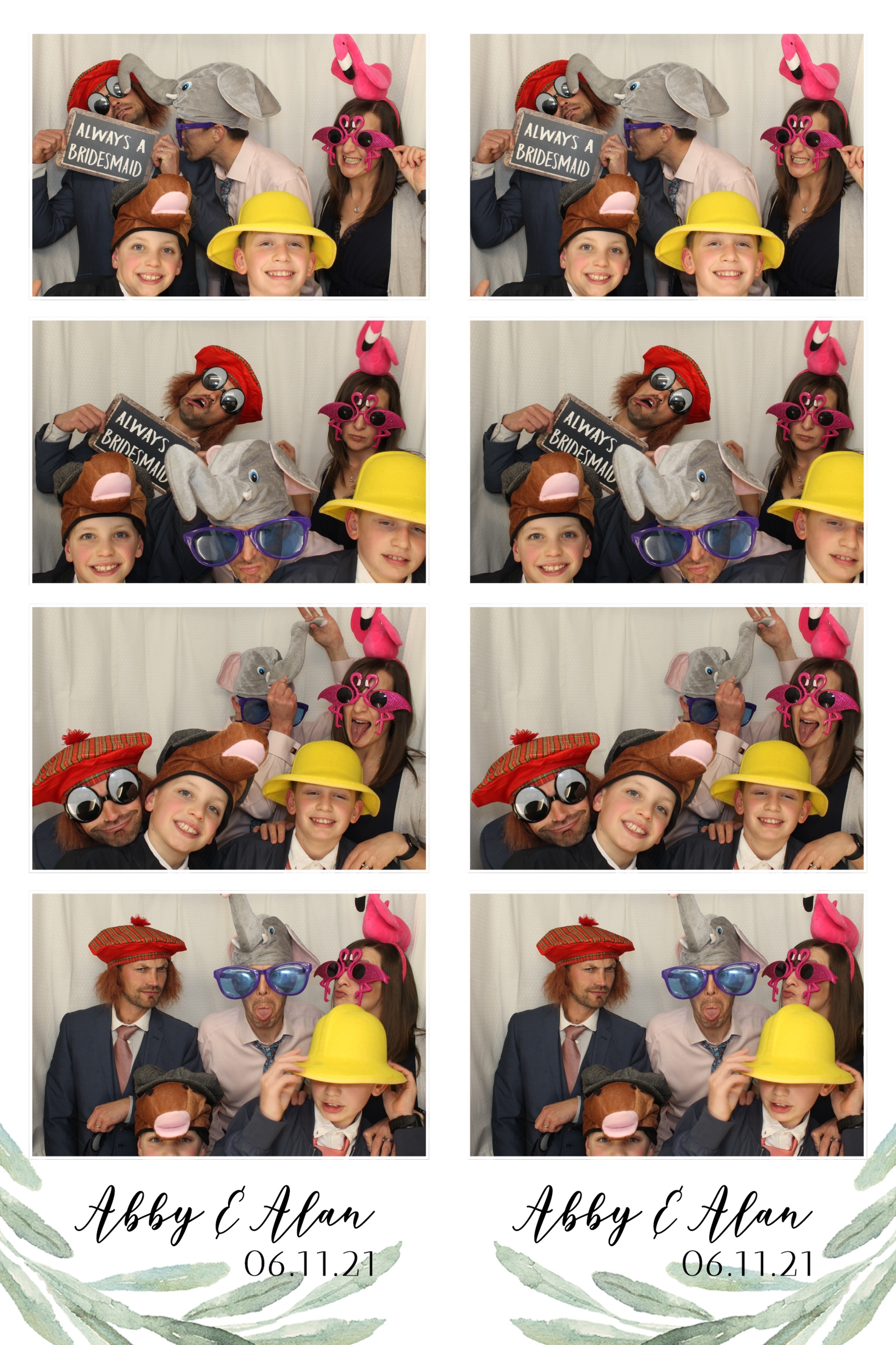 Abby & Alan | View more photos from the event at images.mobile-photo-booth.com/u/MobilePhotoBoothUK/Abby-Alan