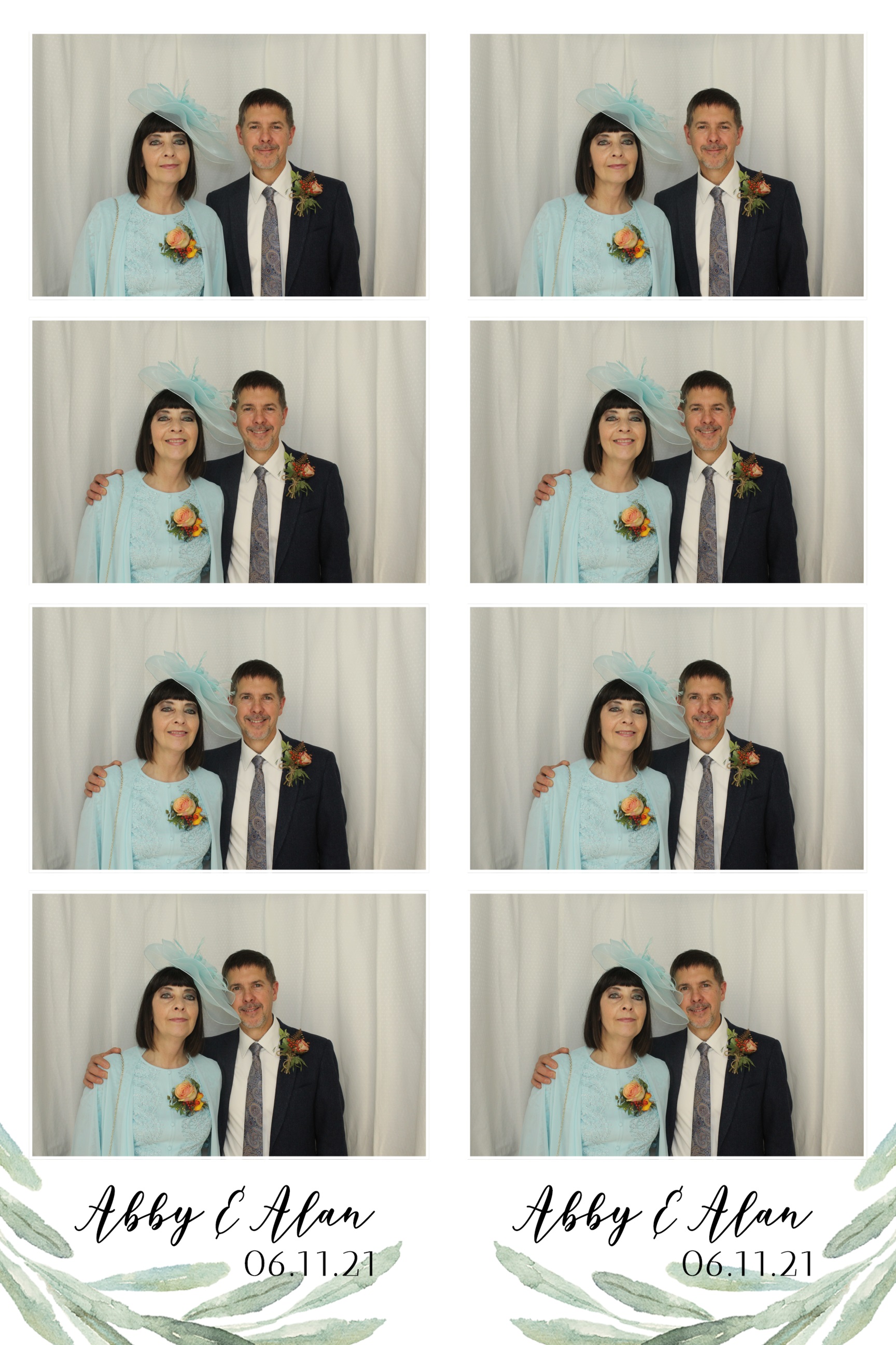 Abby & Alan | View more photos from the event at images.mobile-photo-booth.com/u/MobilePhotoBoothUK/Abby-Alan