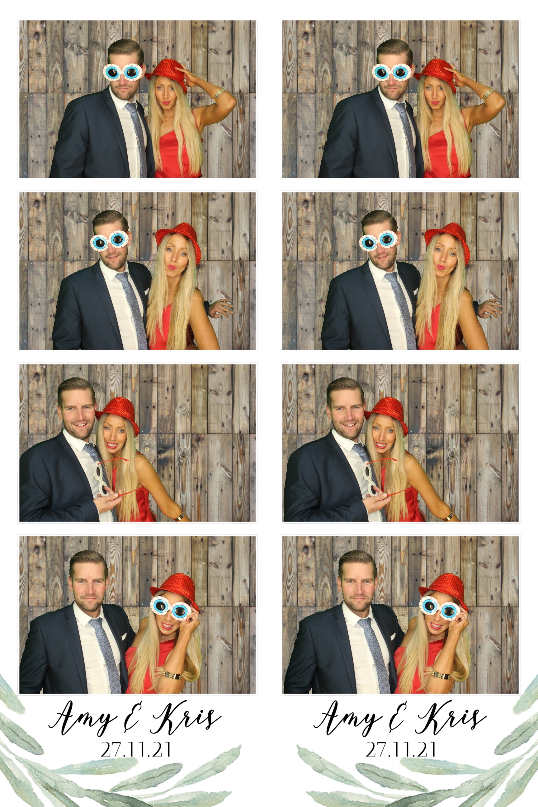 Amy & Kris | View more photos from the event at images.mobile-photo-booth.com/u/MobilePhotoBoothUK/Amy-Kris