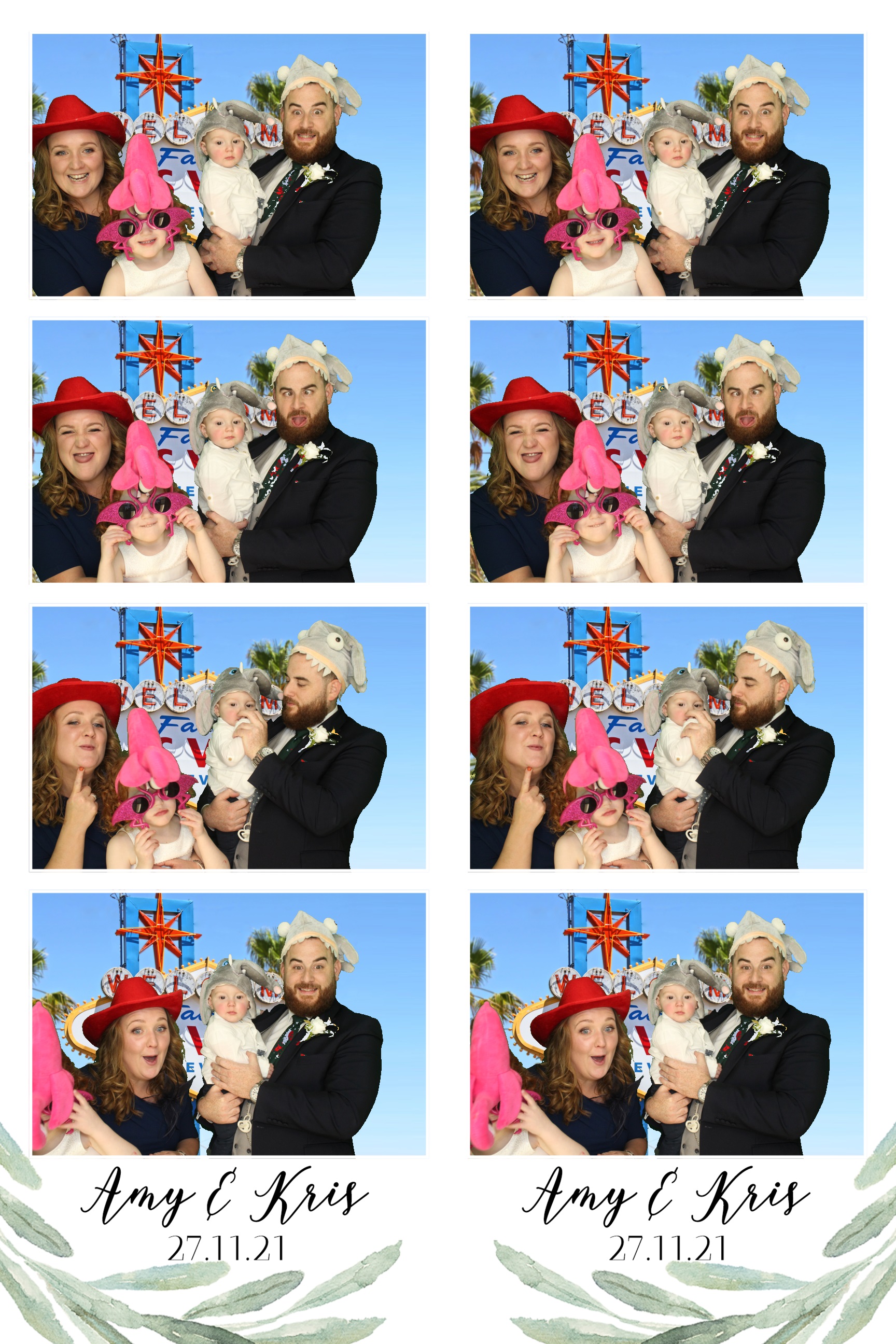 Amy & Kris | View more photos from the event at images.mobile-photo-booth.com/u/MobilePhotoBoothUK/Amy-Kris