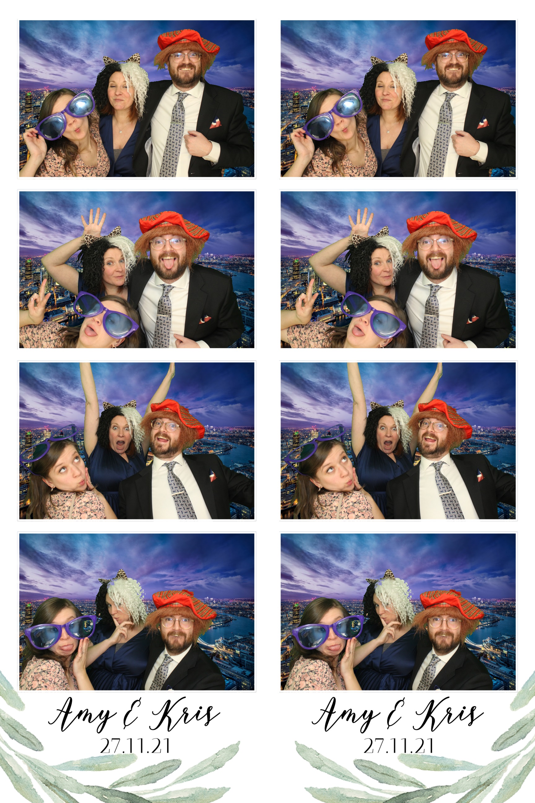 Amy & Kris | View more photos from the event at images.mobile-photo-booth.com/u/MobilePhotoBoothUK/Amy-Kris