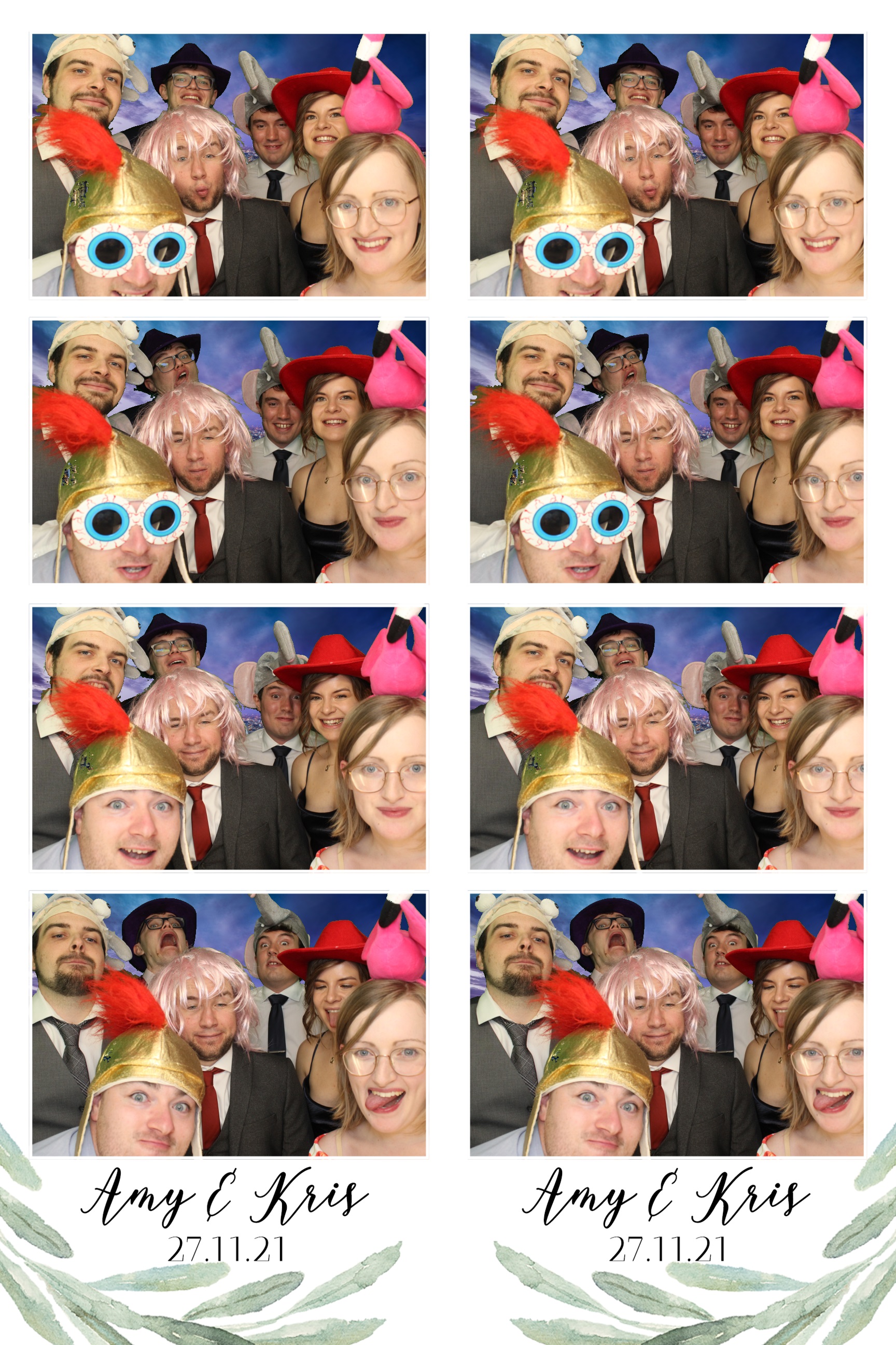 Amy & Kris | View more photos from the event at images.mobile-photo-booth.com/u/MobilePhotoBoothUK/Amy-Kris