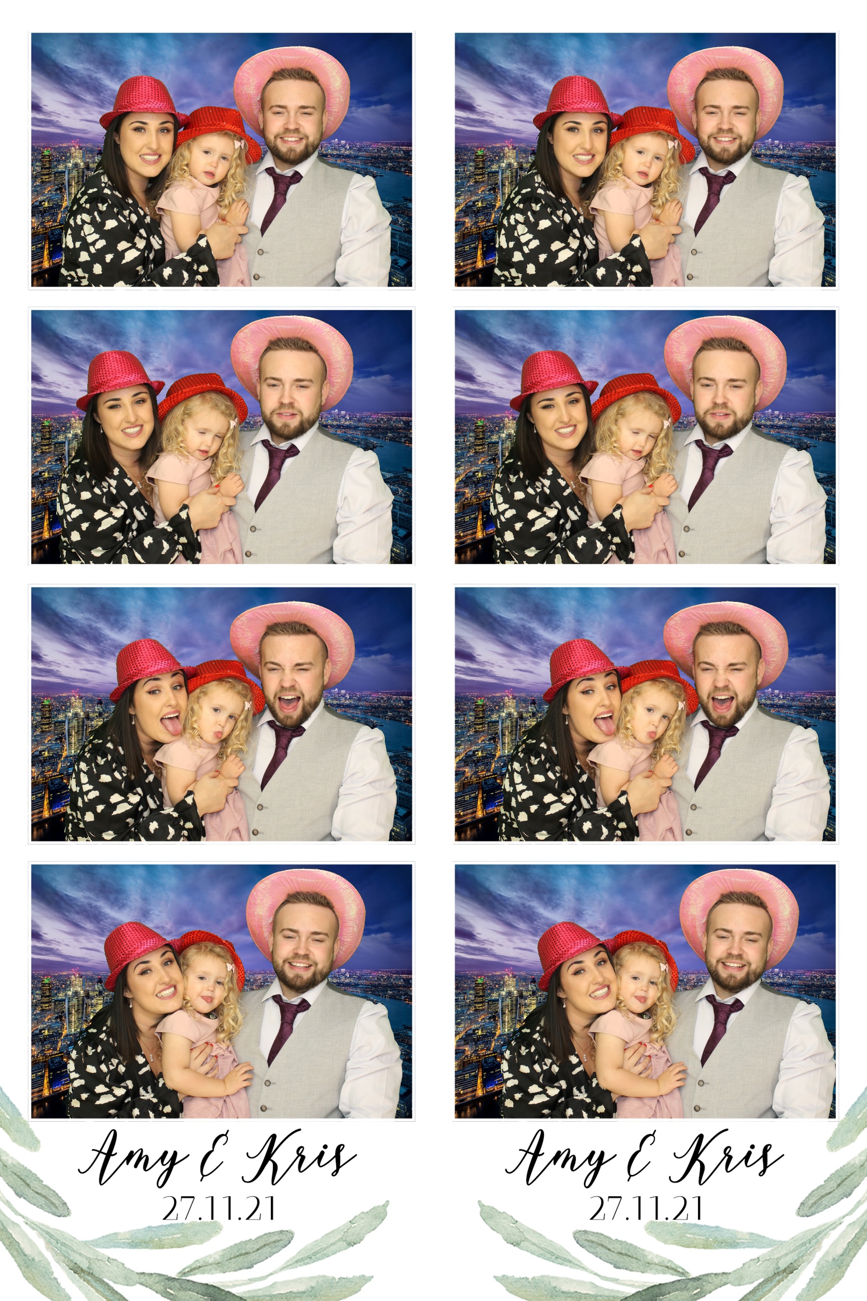Amy & Kris | View more photos from the event at images.mobile-photo-booth.com/u/MobilePhotoBoothUK/Amy-Kris