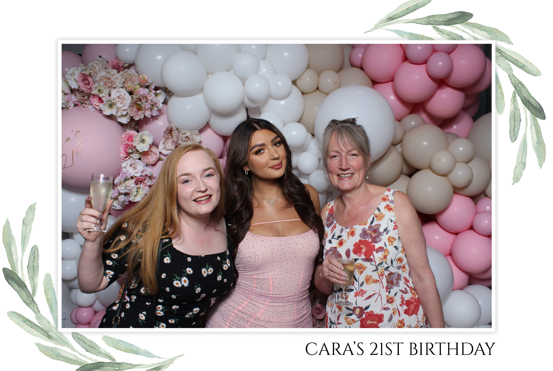 Cara's 21st | View more photos from the event at images.mobile-photo-booth.com/u/MobilePhotoBoothUK/Caras-21st