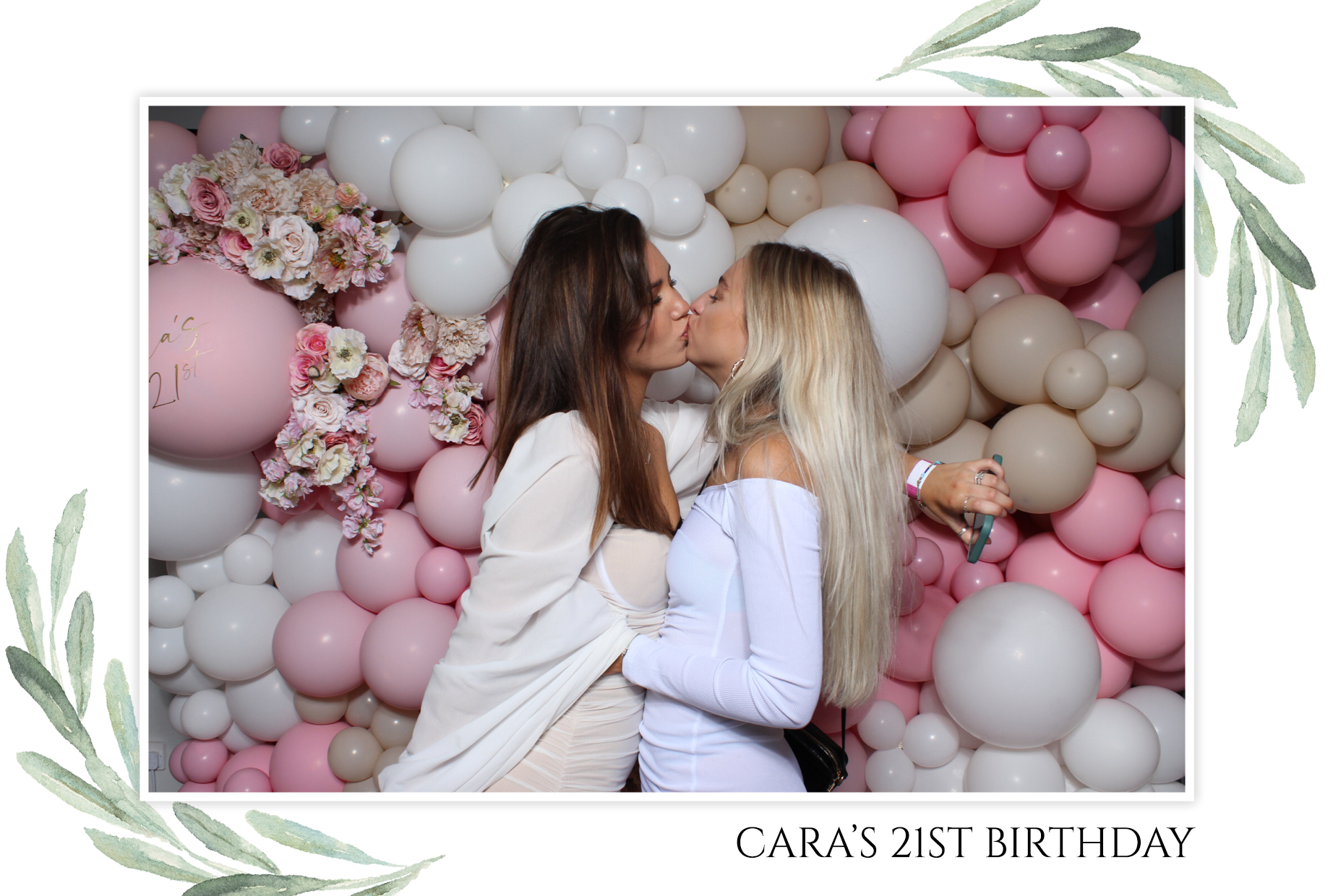 Cara's 21st | View more photos from the event at images.mobile-photo-booth.com/u/MobilePhotoBoothUK/Caras-21st