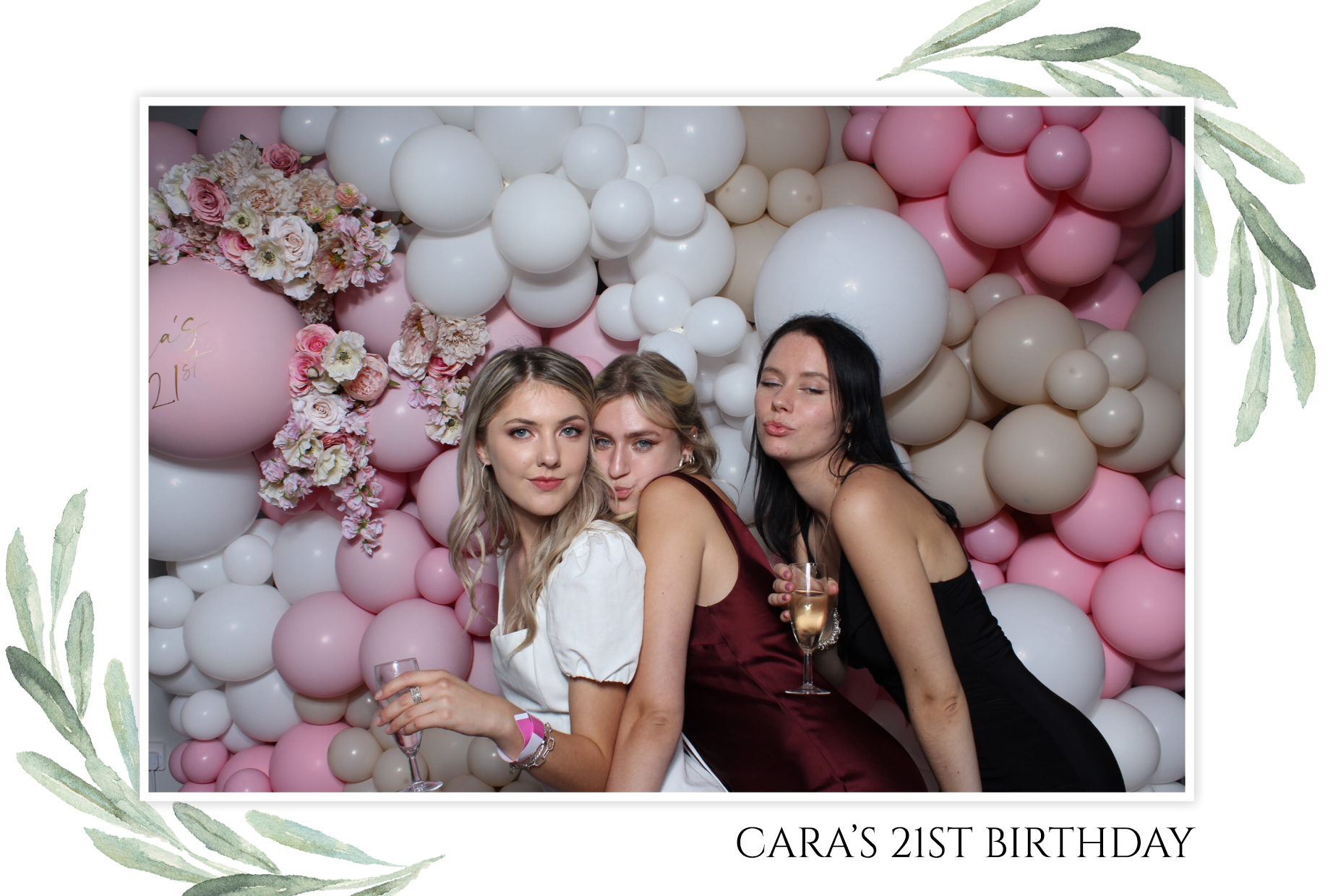 Cara's 21st | View more photos from the event at images.mobile-photo-booth.com/u/MobilePhotoBoothUK/Caras-21st