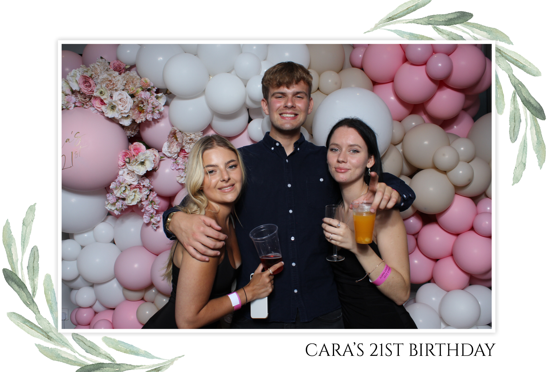 Cara's 21st | View more photos from the event at images.mobile-photo-booth.com/u/MobilePhotoBoothUK/Caras-21st