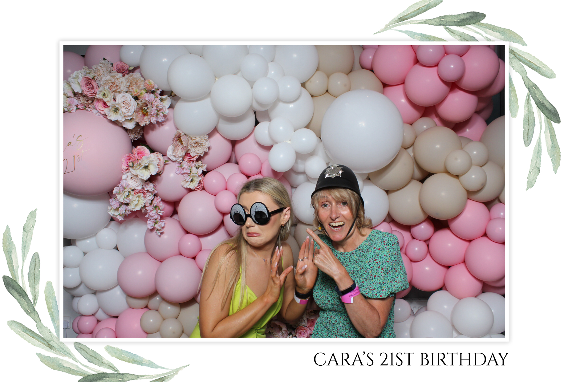 Cara's 21st | View more photos from the event at images.mobile-photo-booth.com/u/MobilePhotoBoothUK/Caras-21st