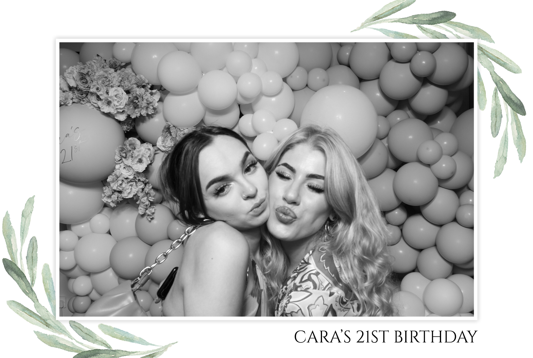 Cara's 21st | View more photos from the event at images.mobile-photo-booth.com/u/MobilePhotoBoothUK/Caras-21st
