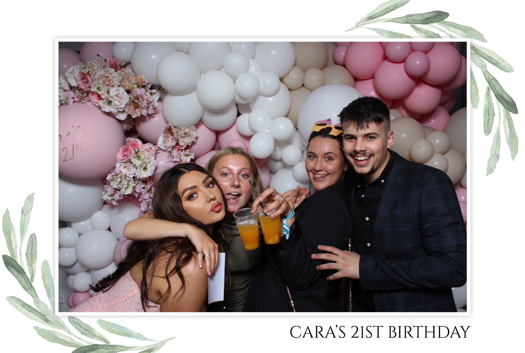 Cara's 21st | View more photos from the event at images.mobile-photo-booth.com/u/MobilePhotoBoothUK/Caras-21st