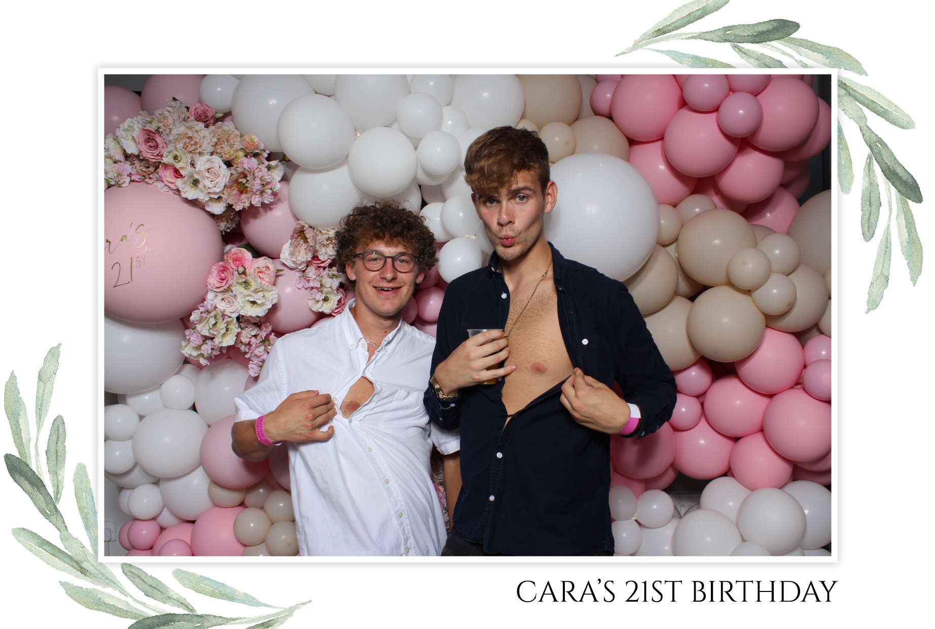 Cara's 21st | View more photos from the event at images.mobile-photo-booth.com/u/MobilePhotoBoothUK/Caras-21st