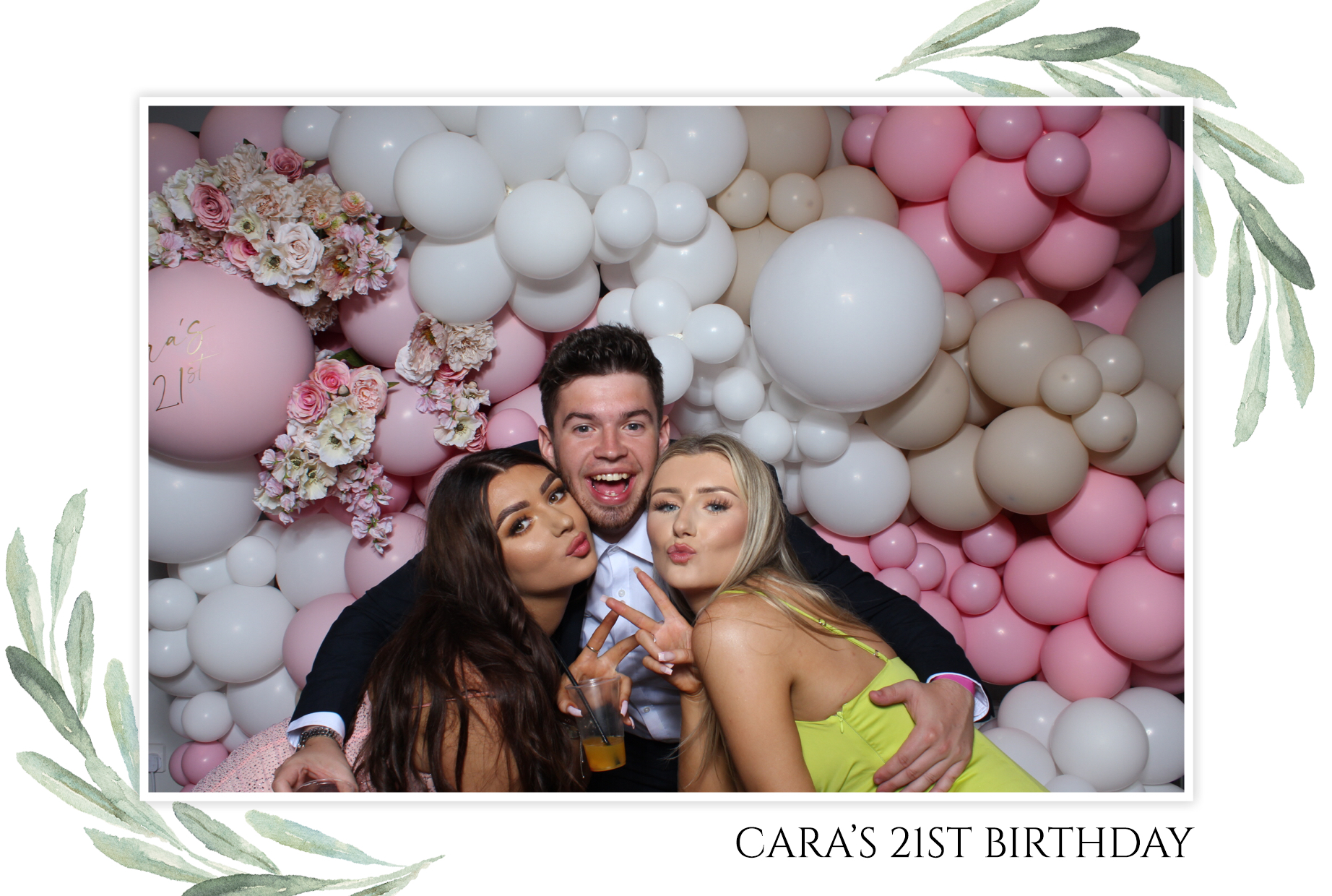 Cara's 21st | View more photos from the event at images.mobile-photo-booth.com/u/MobilePhotoBoothUK/Caras-21st