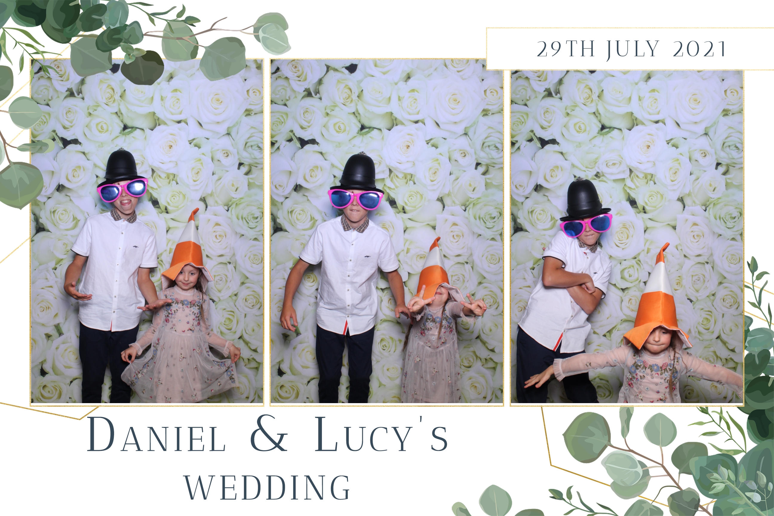 Daniel & Lucy | View more photos from the event at images.mobile-photo-booth.com/u/MobilePhotoBoothUK/Daniel-Lucy