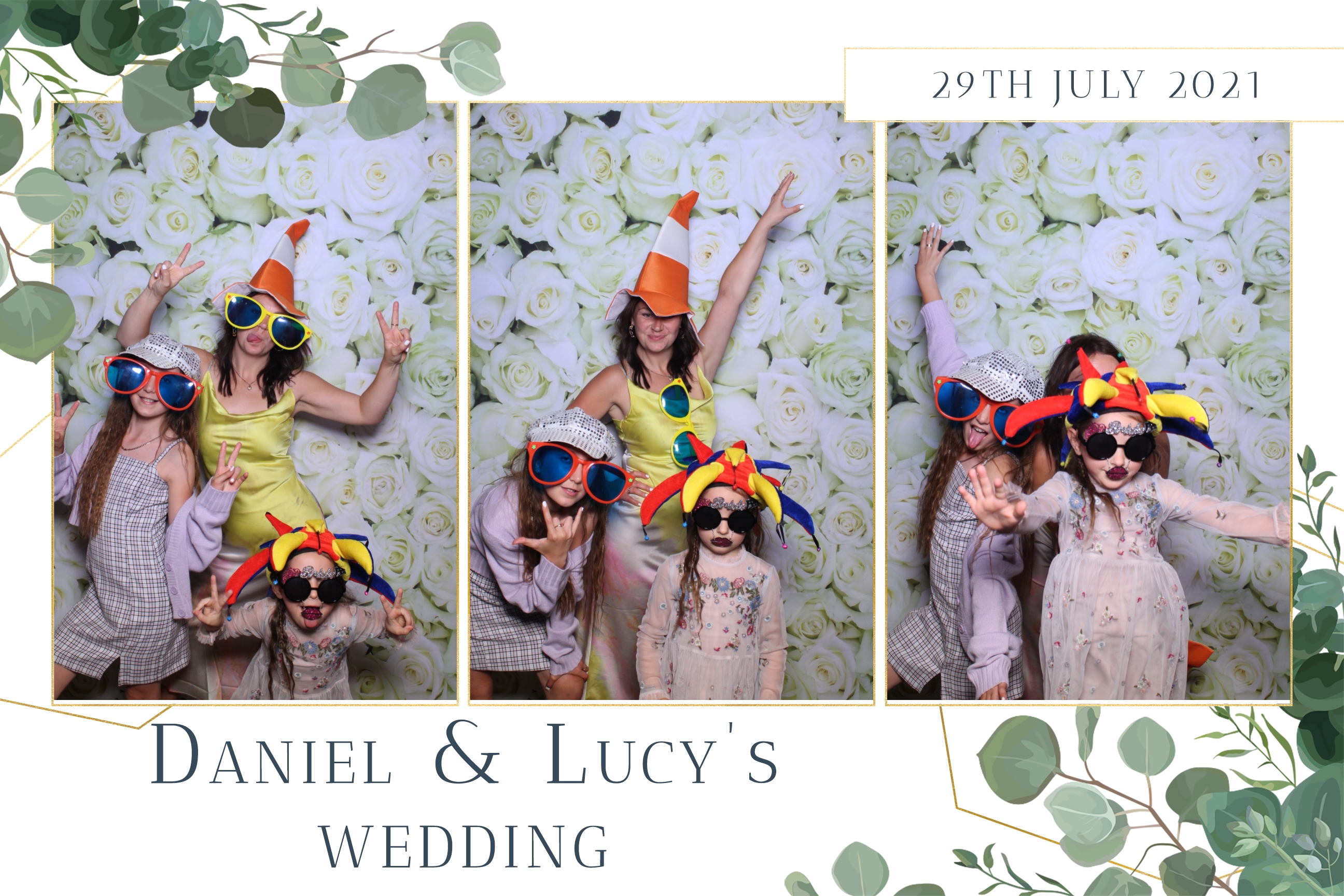 Daniel & Lucy | View more photos from the event at images.mobile-photo-booth.com/u/MobilePhotoBoothUK/Daniel-Lucy