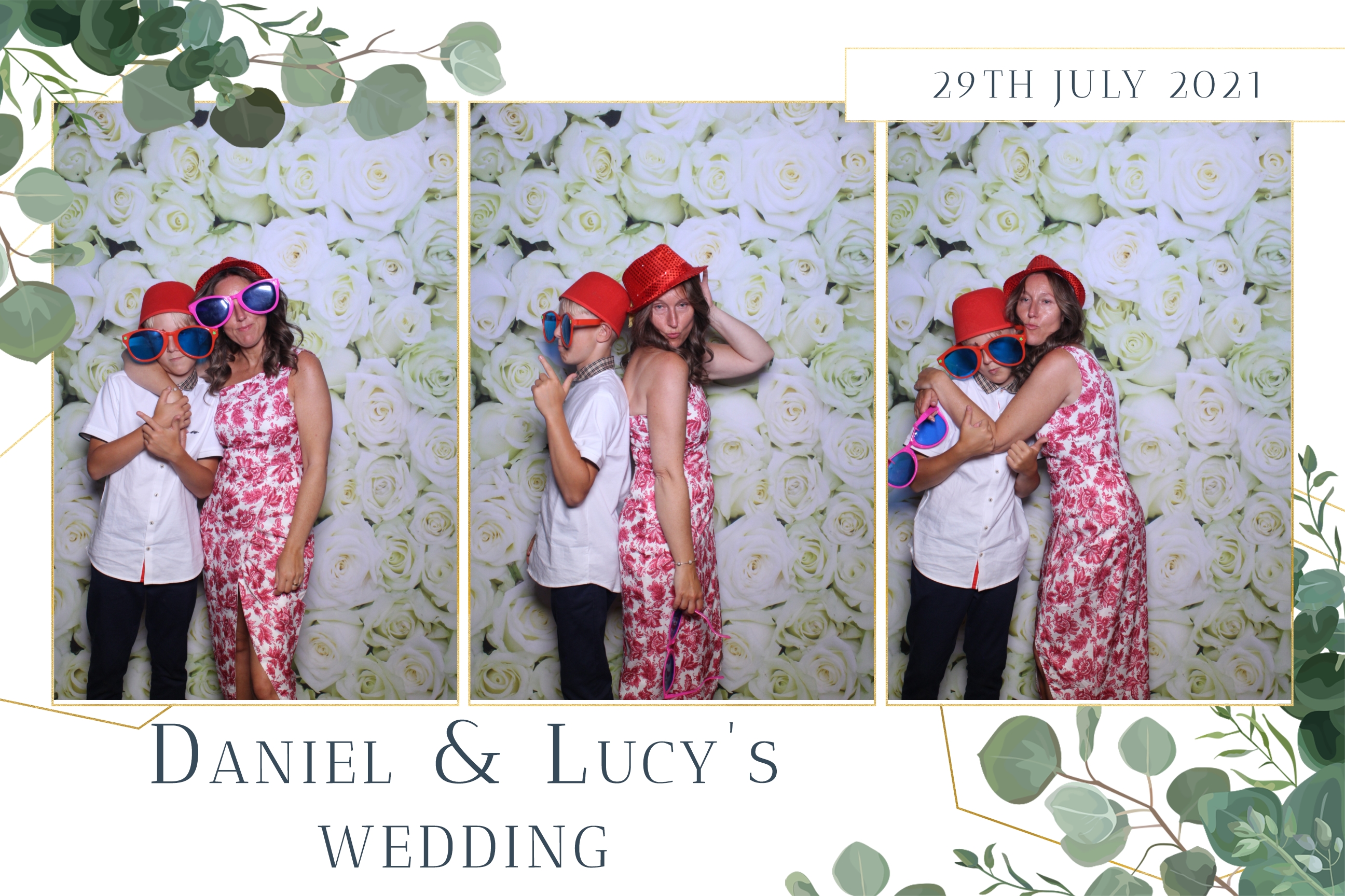 Daniel & Lucy | View more photos from the event at images.mobile-photo-booth.com/u/MobilePhotoBoothUK/Daniel-Lucy