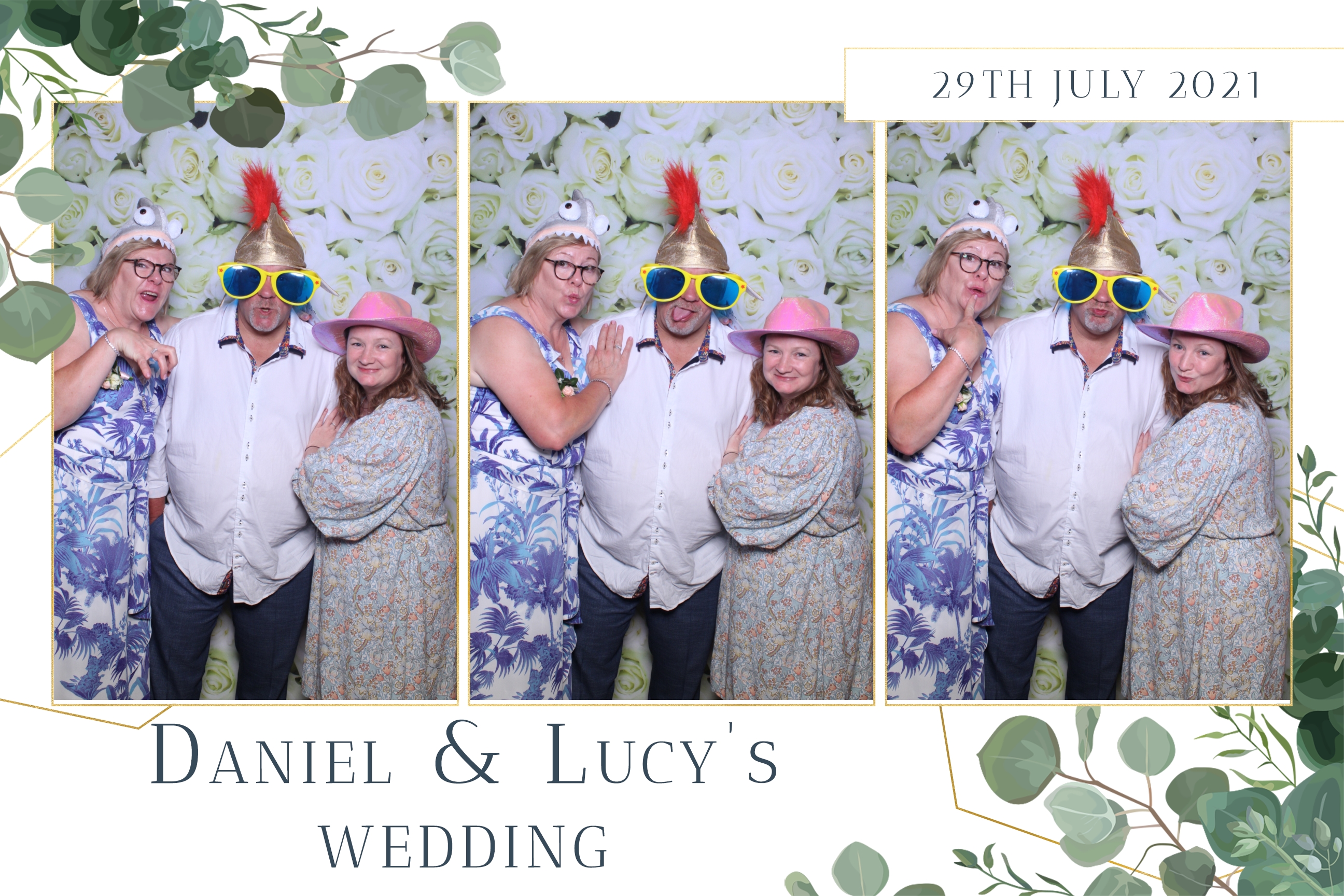 Daniel & Lucy | View more photos from the event at images.mobile-photo-booth.com/u/MobilePhotoBoothUK/Daniel-Lucy