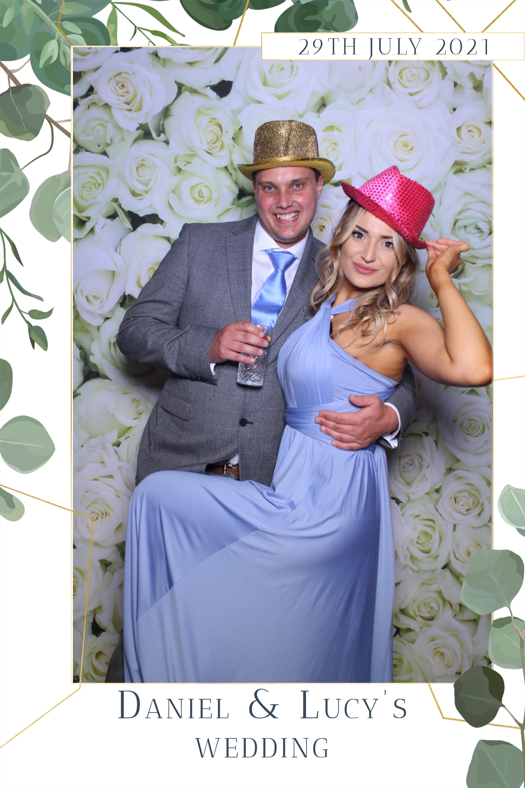 Daniel & Lucy | View more photos from the event at images.mobile-photo-booth.com/u/MobilePhotoBoothUK/Daniel-Lucy
