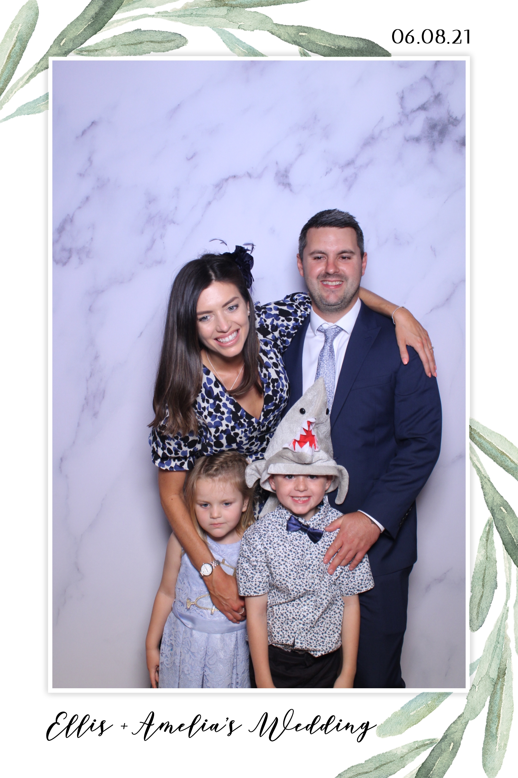 Ellis & Amelia | View more photos from the event at images.mobile-photo-booth.com/u/MobilePhotoBoothUK/Ellis-Amelia