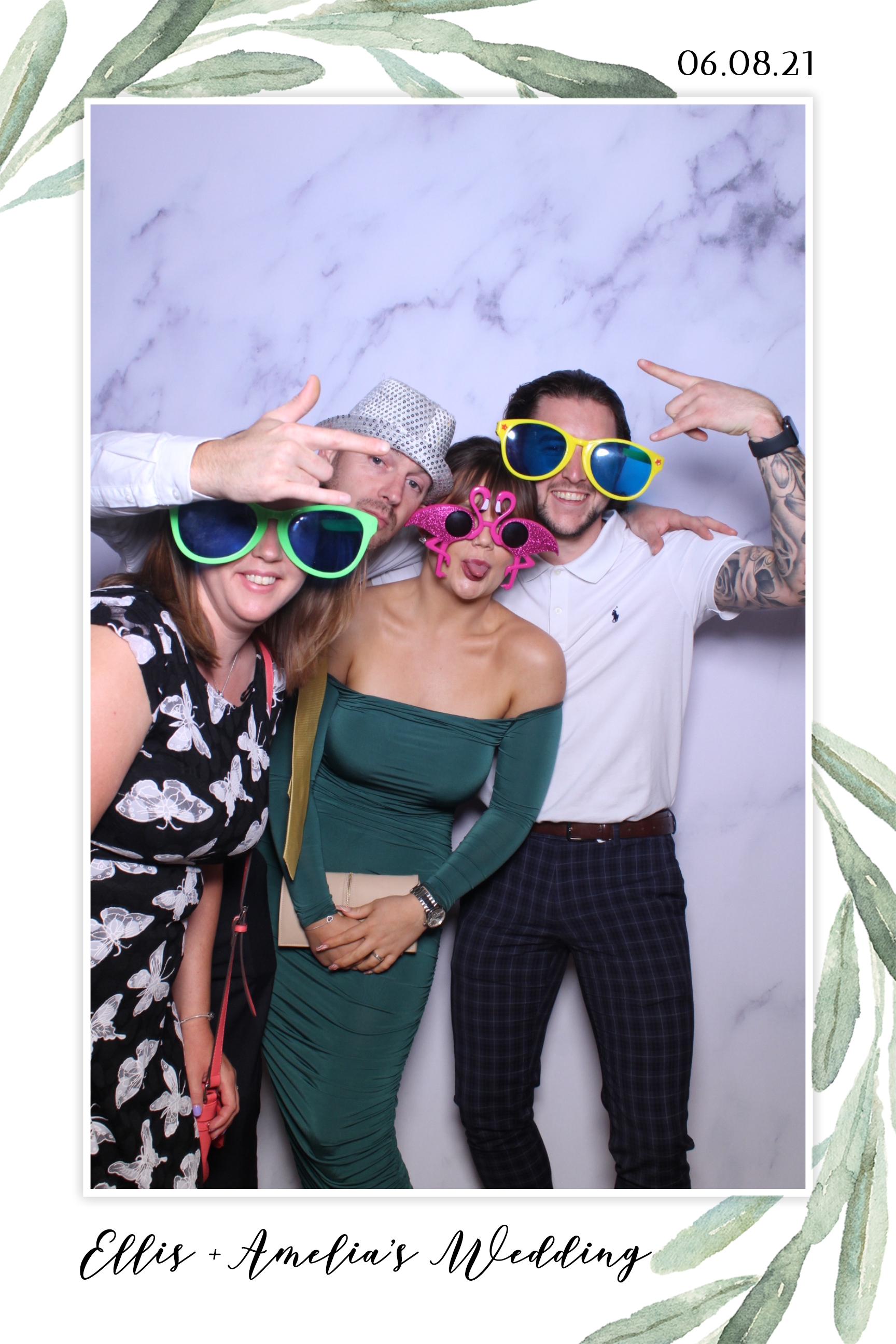 Ellis & Amelia | View more photos from the event at images.mobile-photo-booth.com/u/MobilePhotoBoothUK/Ellis-Amelia
