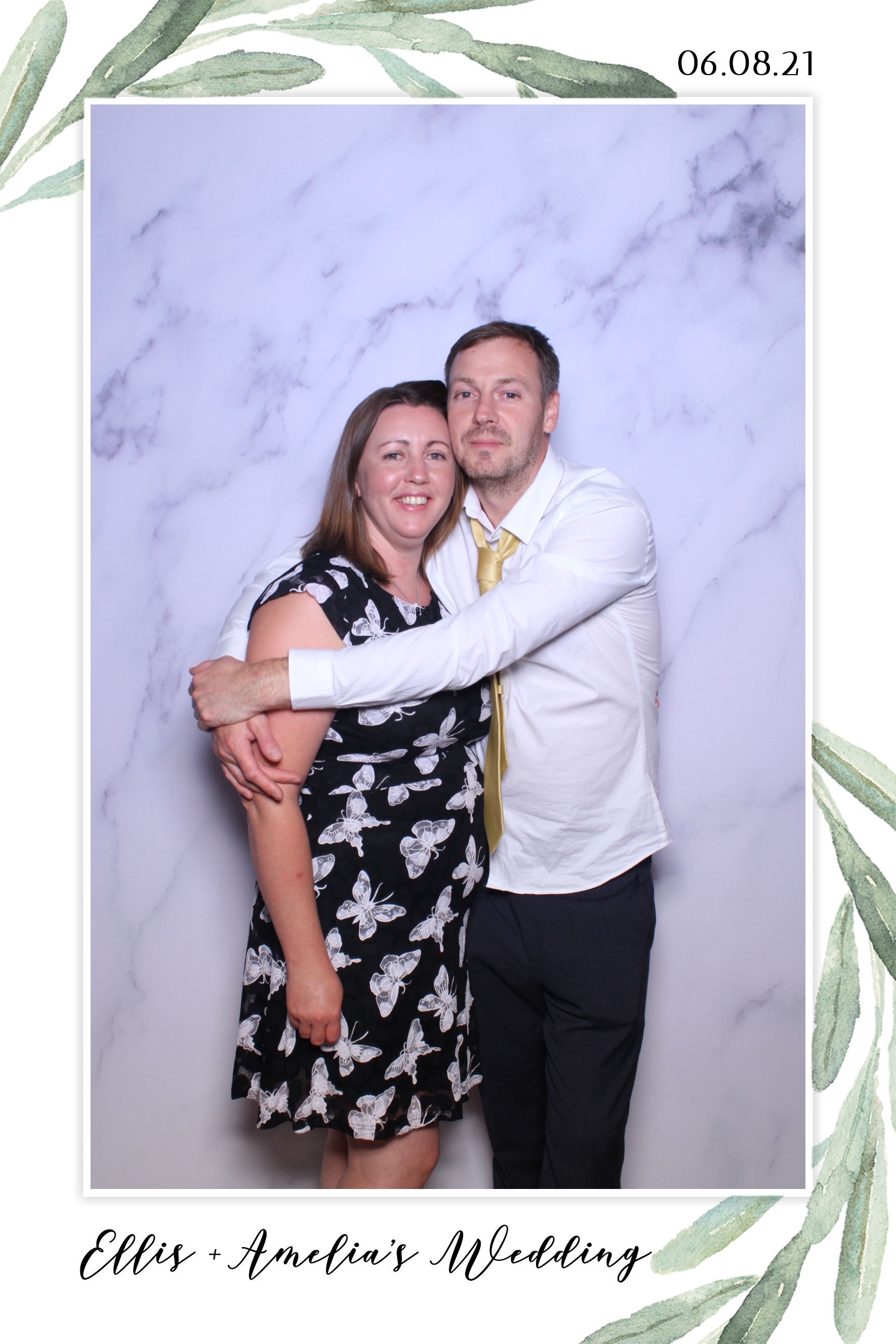 Ellis & Amelia | View more photos from the event at images.mobile-photo-booth.com/u/MobilePhotoBoothUK/Ellis-Amelia