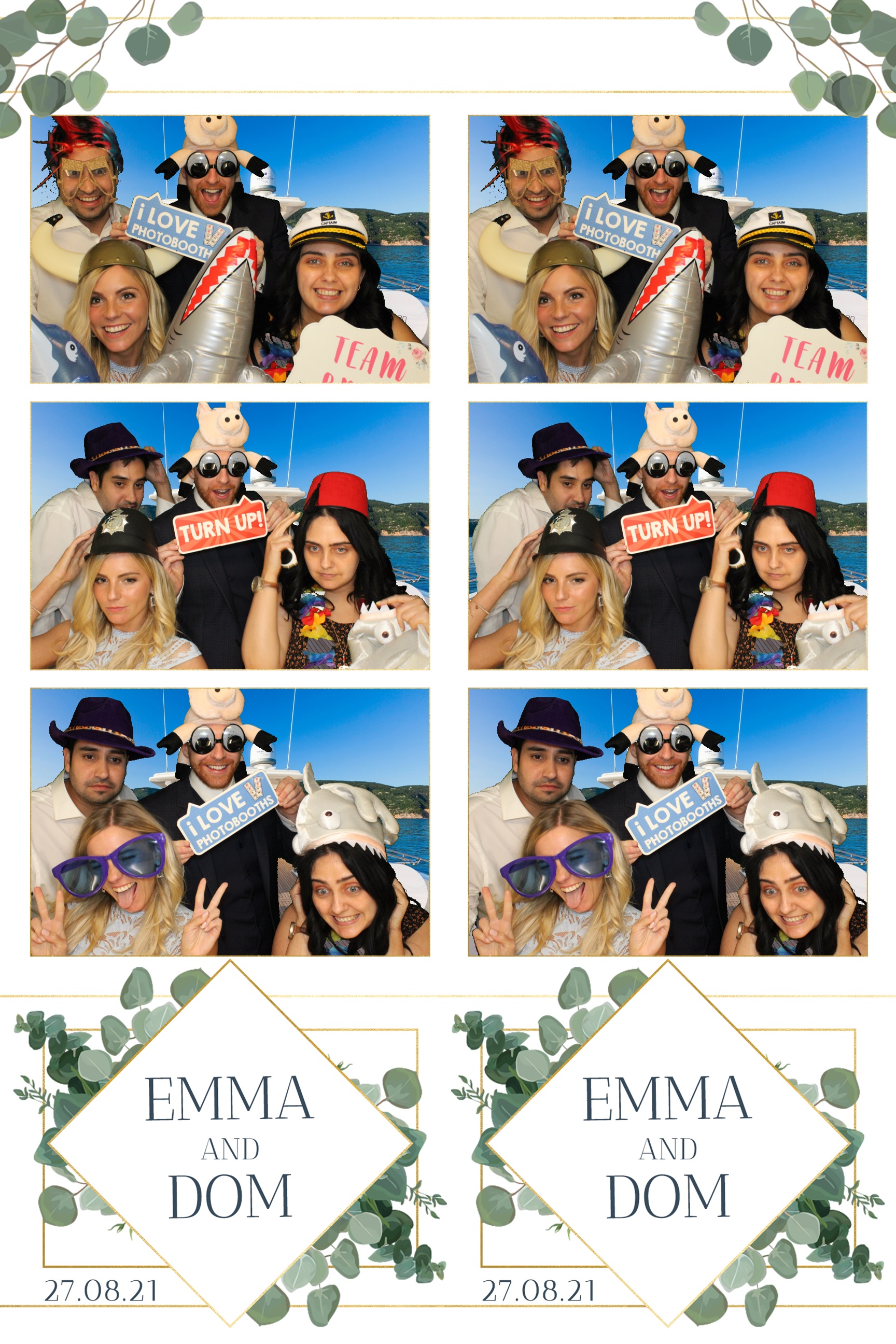 Emma & Dom | View more photos from the event at images.mobile-photo-booth.com/u/MobilePhotoBoothUK/Emma-Dom