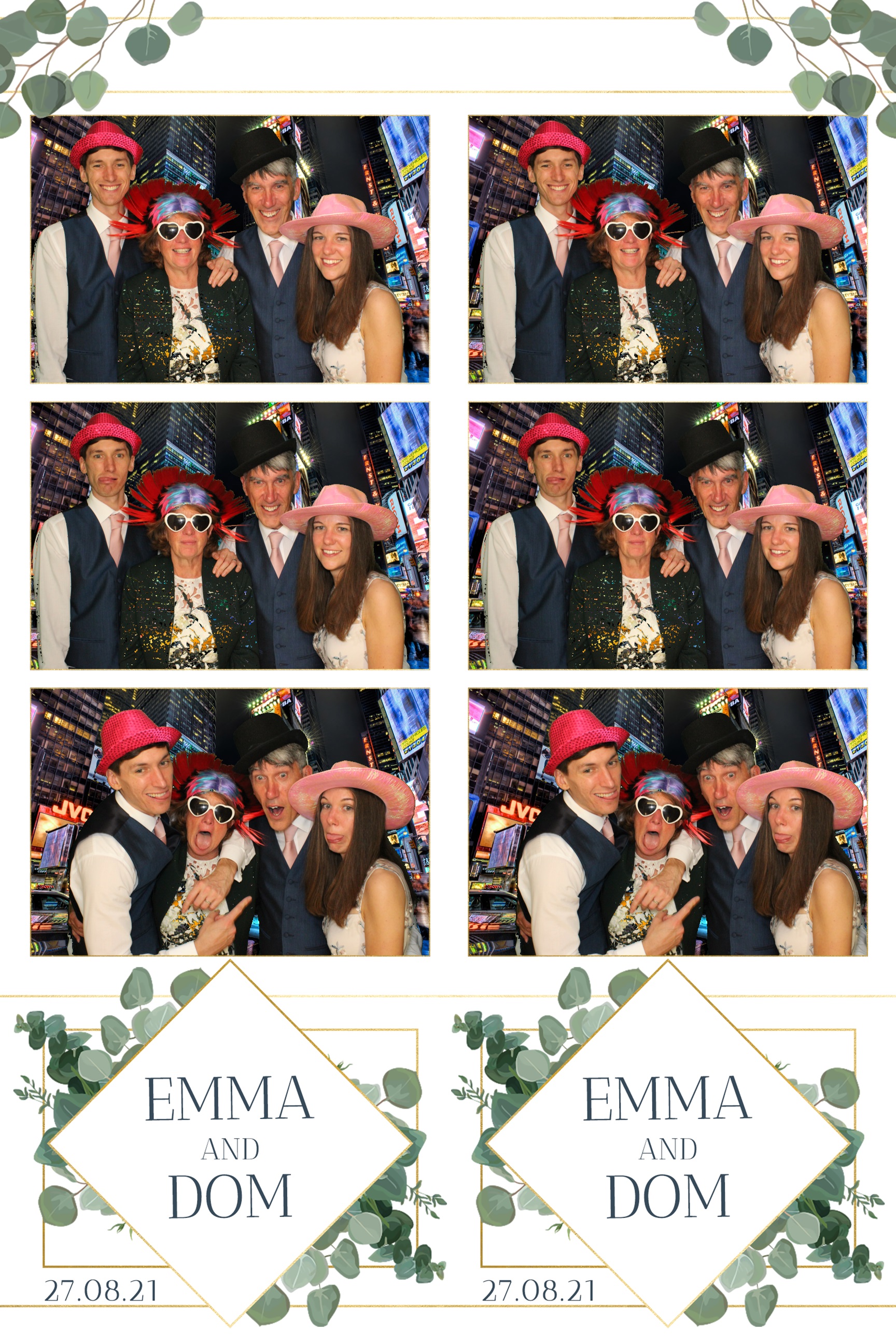 Emma & Dom | View more photos from the event at images.mobile-photo-booth.com/u/MobilePhotoBoothUK/Emma-Dom