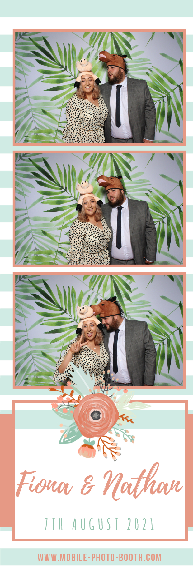 Fiona & Nathan | View more photos from the event at images.mobile-photo-booth.com/u/MobilePhotoBoothUK/Fiona-Nathan