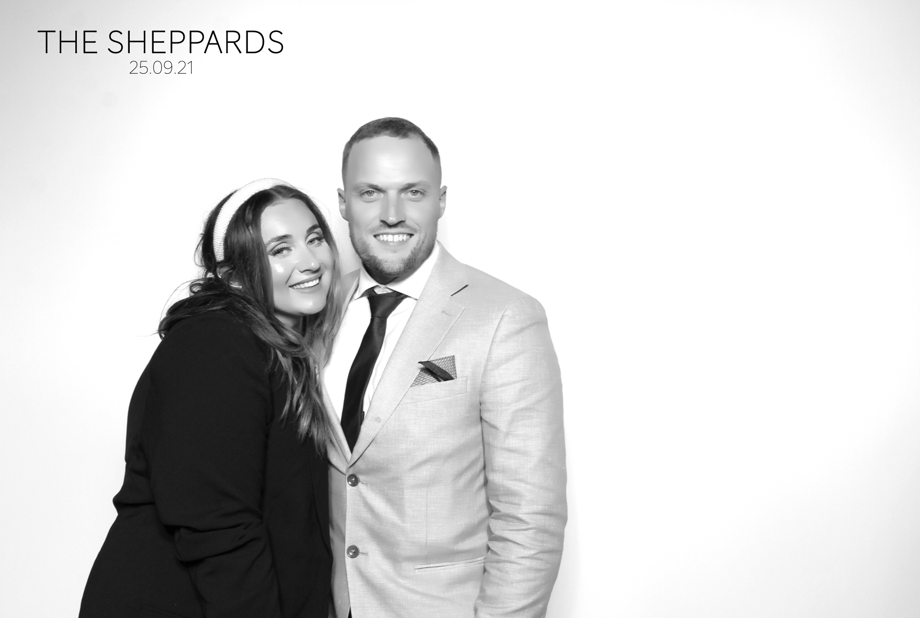 Jodie & Joe | View more photos from the event at images.mobile-photo-booth.com/u/MobilePhotoBoothUK/Jodie-Joe
