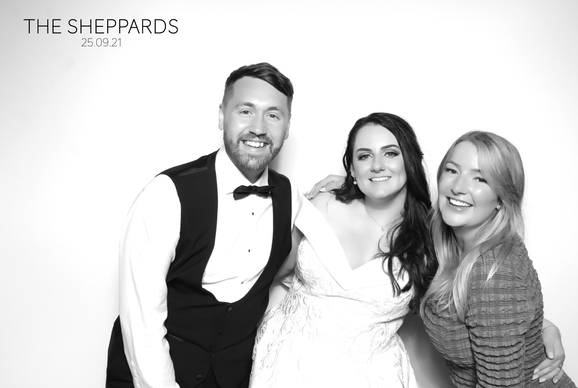 Jodie & Joe | View more photos from the event at images.mobile-photo-booth.com/u/MobilePhotoBoothUK/Jodie-Joe