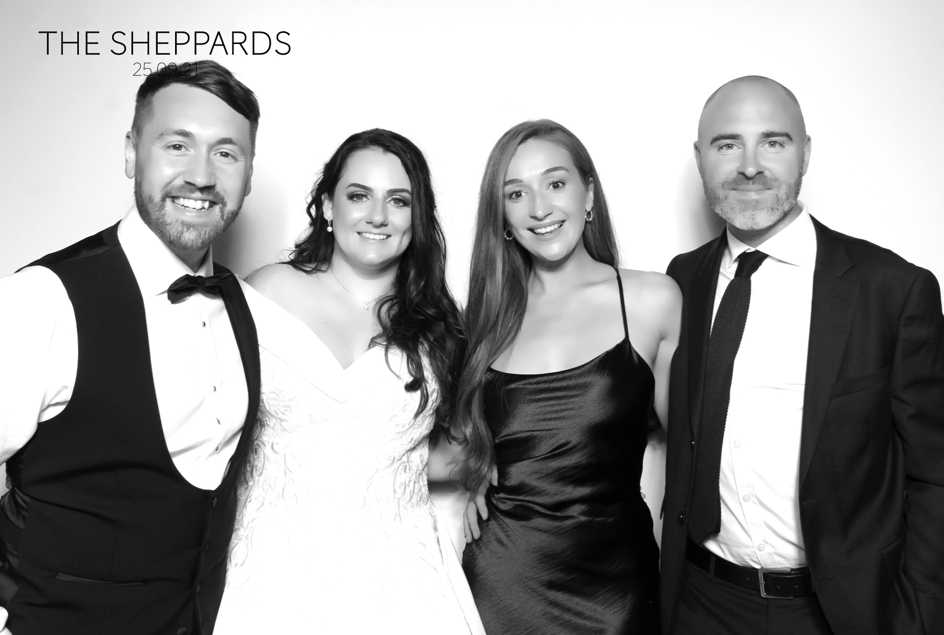 Jodie & Joe | View more photos from the event at images.mobile-photo-booth.com/u/MobilePhotoBoothUK/Jodie-Joe